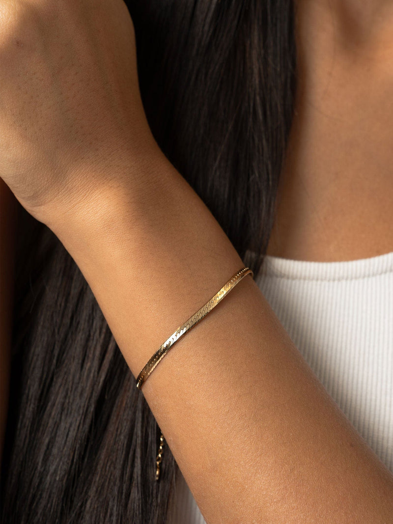 Herringbone Chain Bracelet Gold - Women's Jewellery | Saint + Sofia® UK