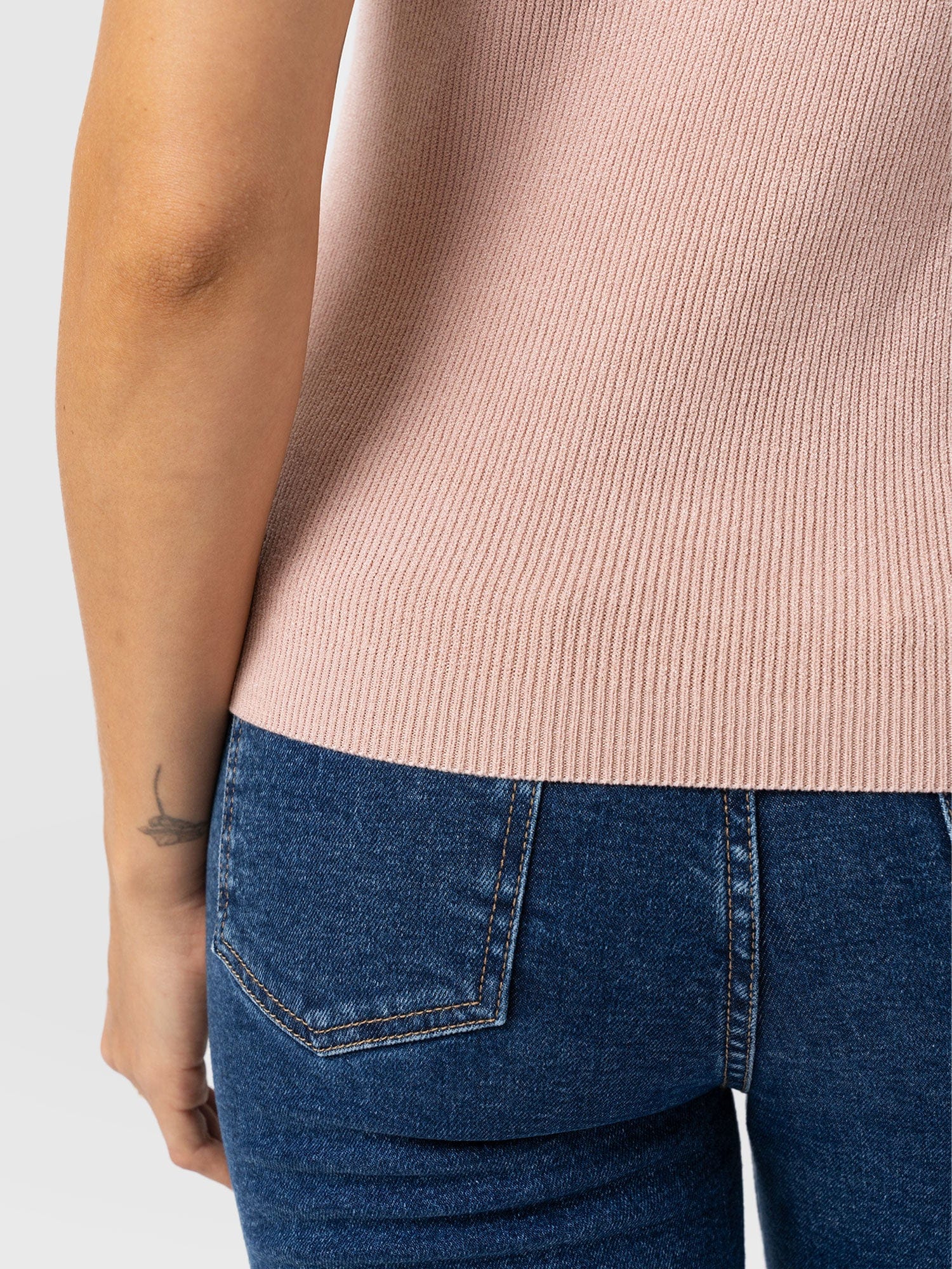 Honeycomb Sleeveless Rib Knit - Pale Pink - Women's Knitwears | Saint + Sofia? USA