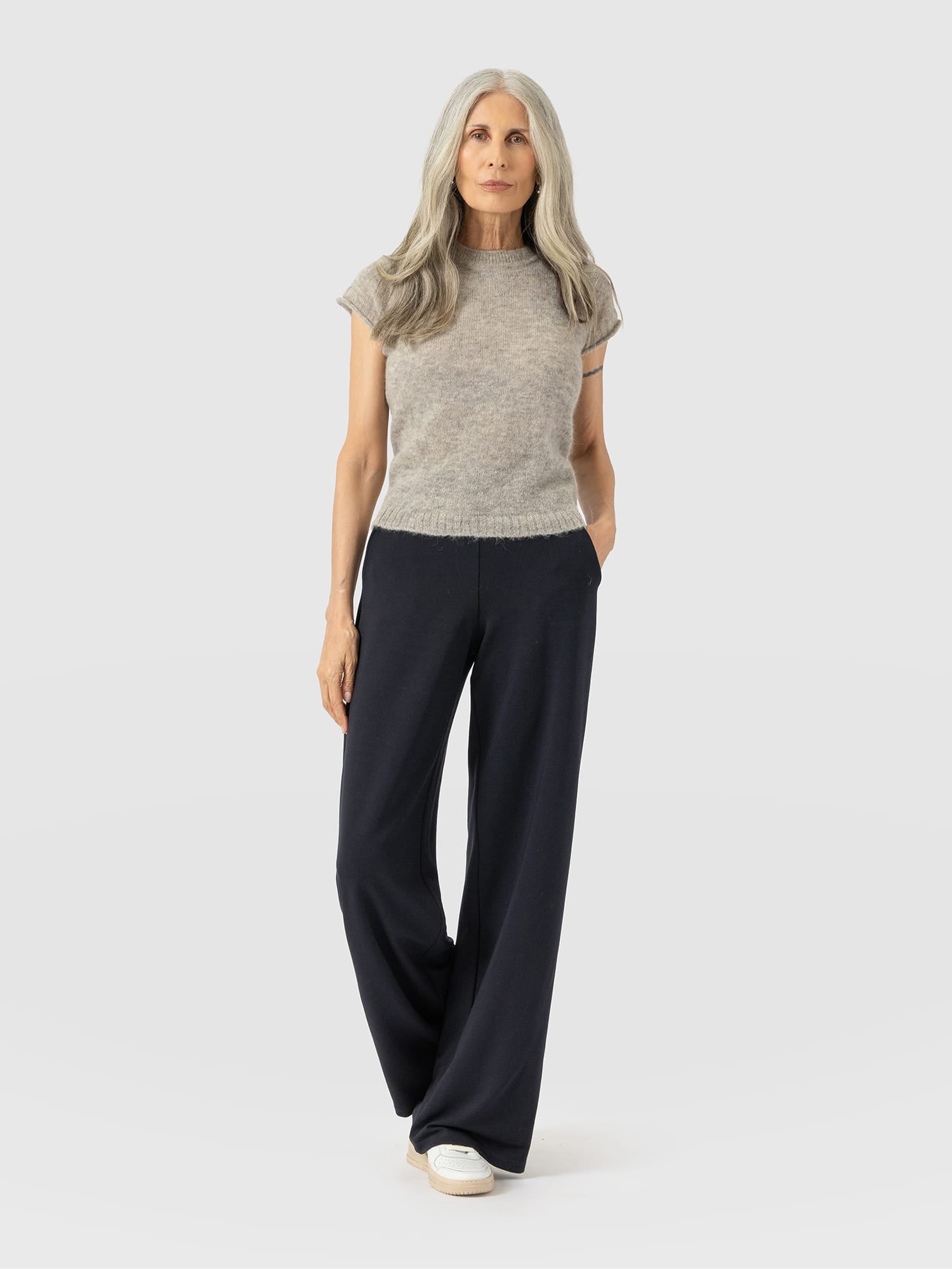 Hoxton Straight Leg Pant - Navy - Women's Pants | Saint and Sofia® USA