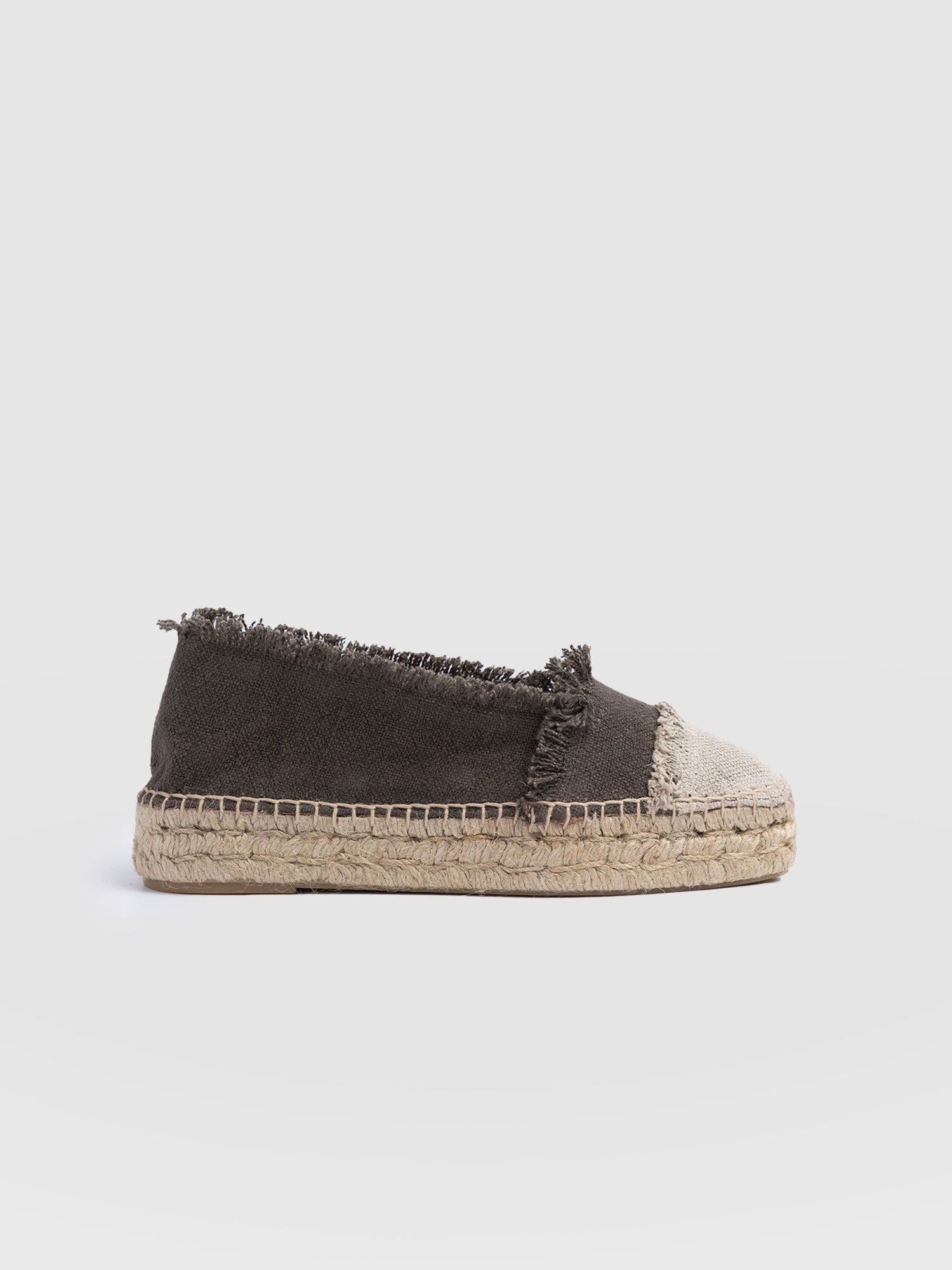 Ivy Frayed Espadrille Pumps - Khaki - Women's Shoes | Saint + Sofia® USA