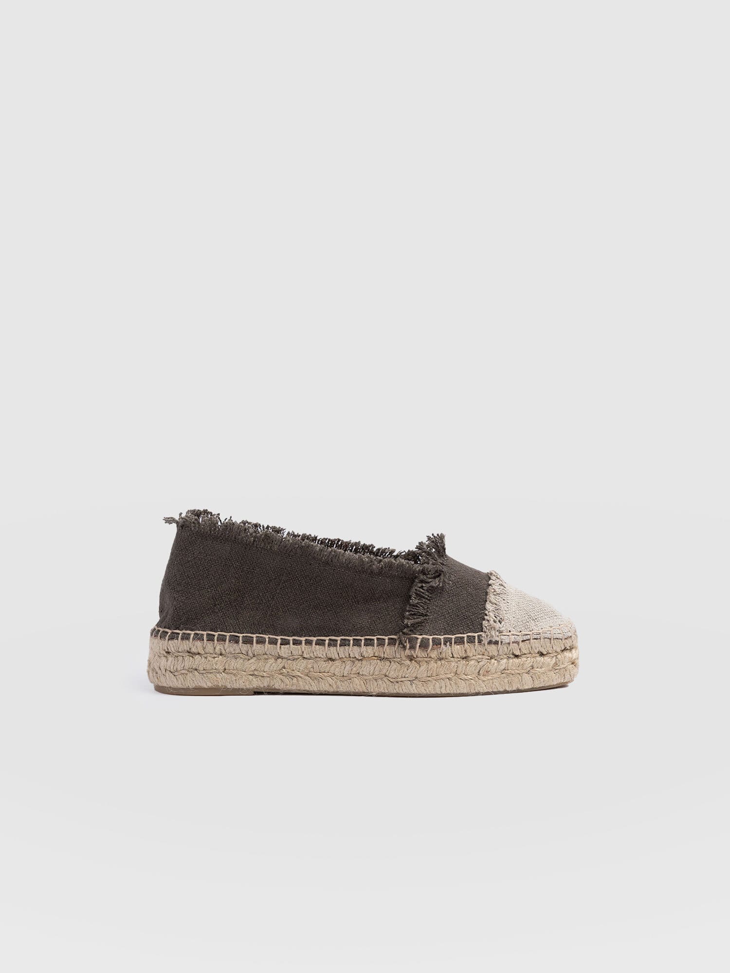 Ivy Frayed Espadrille Pumps - Khaki - Women's Shoes | Saint + Sofia® USA
