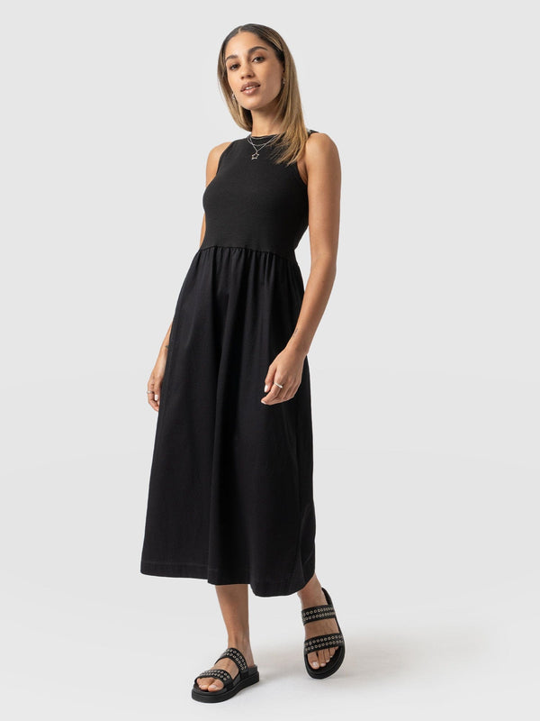 Ivy Full Skirt Sleeveless Dress Black - Women's Dresses | Saint + Sofia® UK