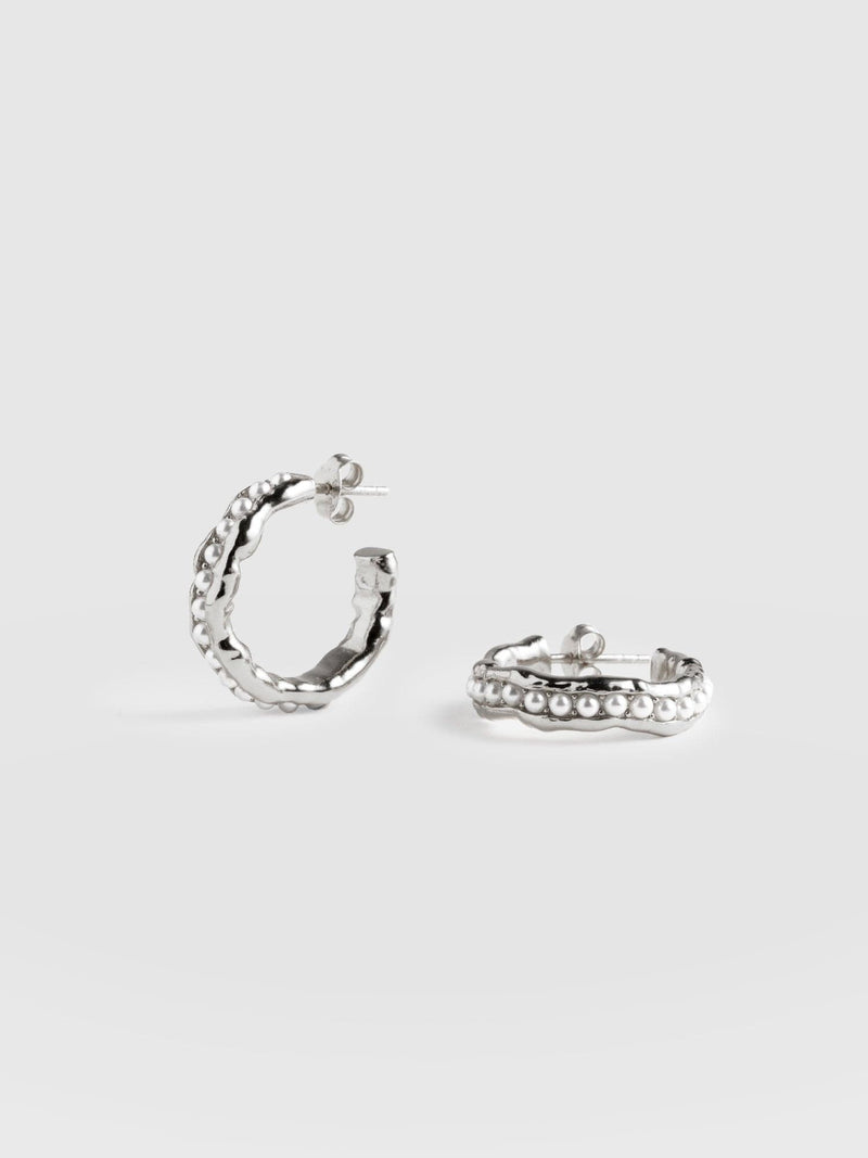 Jacqueline Molten Pearl Hoop Earrings Silver - Women's Jewellery | Saint + Sofia® USA