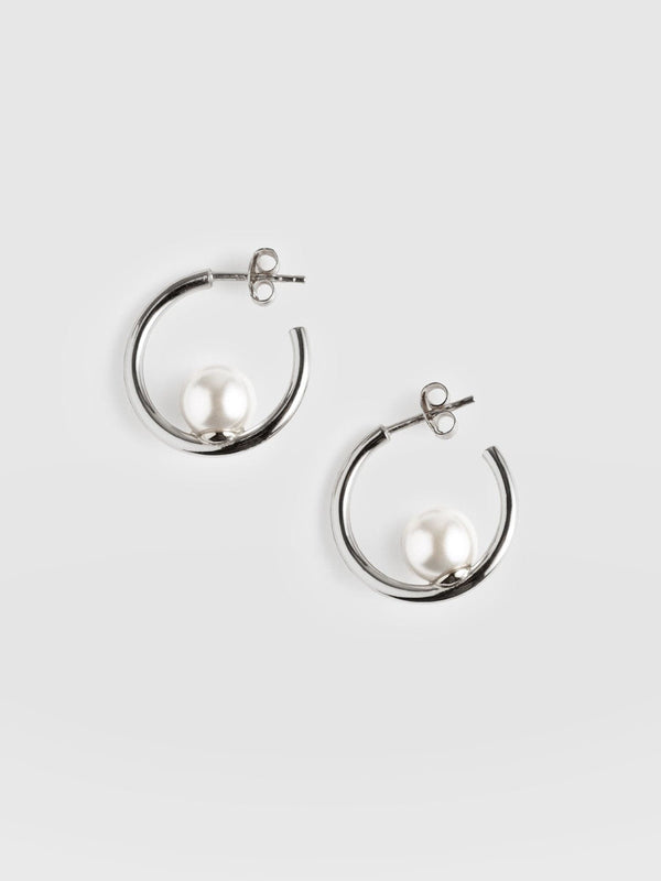 Jacqueline Pearl Hoop Earrings Silver - Women's Jewellery | Saint + Sofia® USA