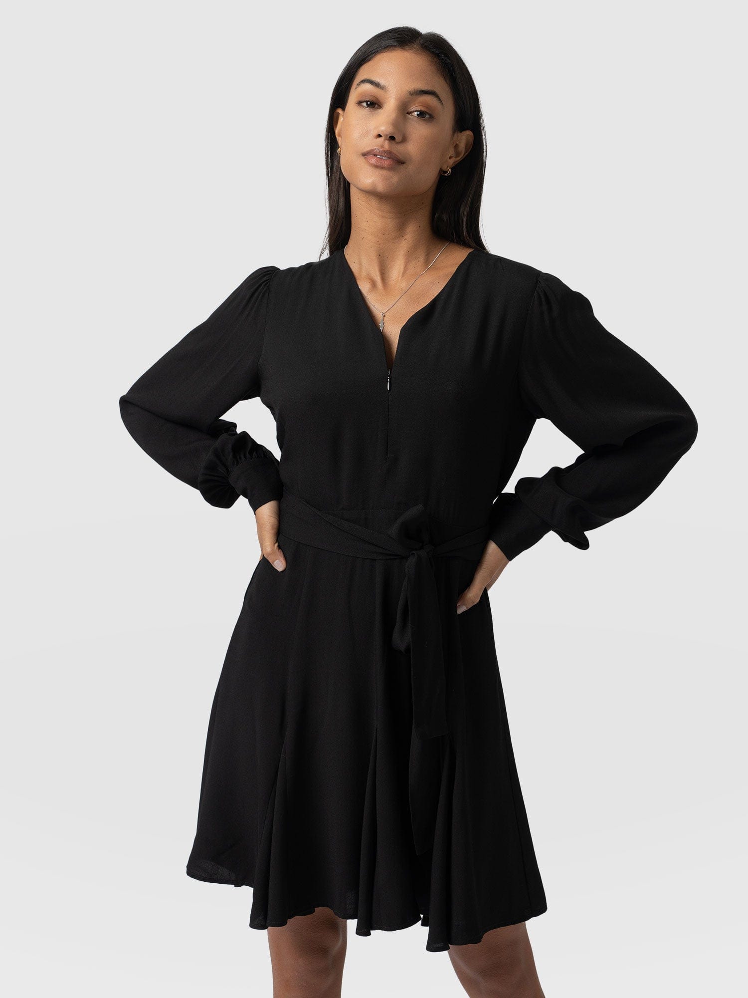 Joselyn Mini Dress Black - Women's Dresses | Saint + Sofia® USA