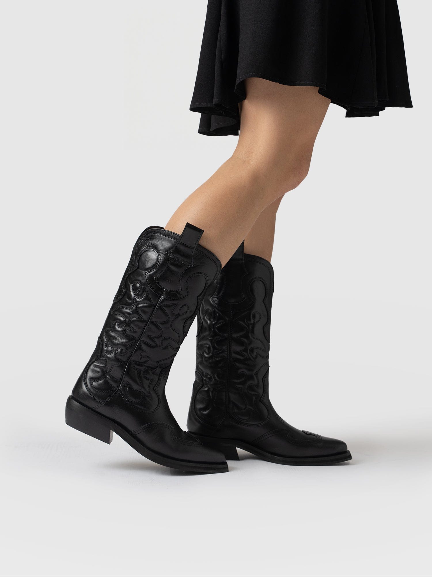 Kansas Western Boot Black - Women's Leather Boots | Saint + Sofia® USA