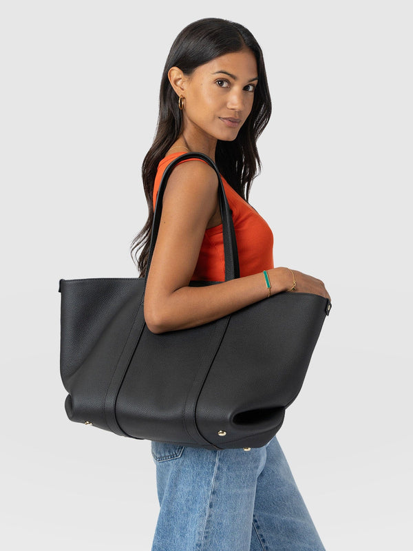 Kara Shopper Bag - Black Leather - Women's Handbags | Saint + Sofia® USA