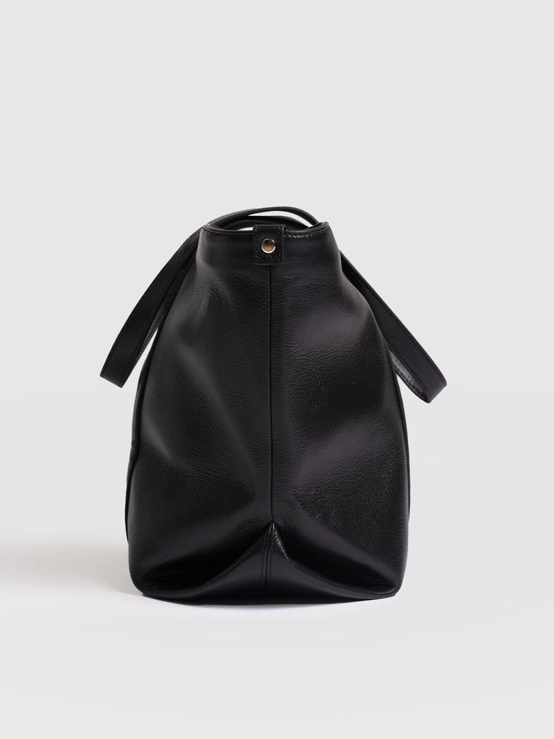 Kara Shopper Bag - Black Leather - Women's Handbags | Saint + Sofia® USA