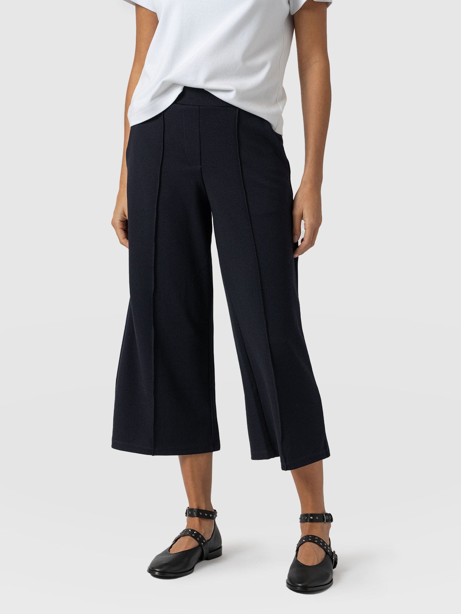 Keller Crop Pant Navy - Women's Culottes | Saint + Sofia® USA