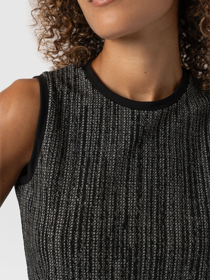 Keller Vest Grey/Black - Women's Vests | Saint + Sofia® US