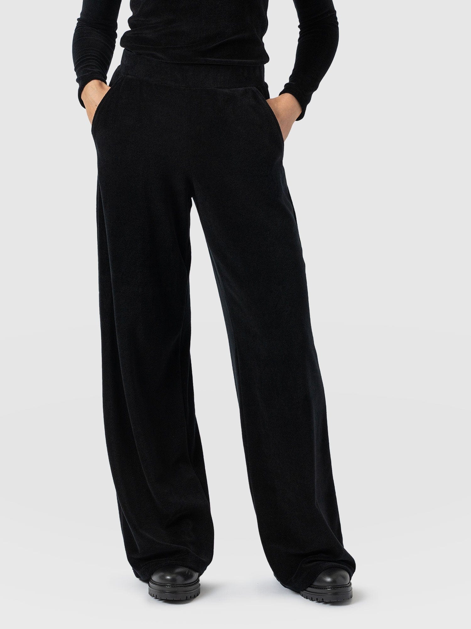 Keller Wide Leg Pant - Black Velvet - Women's Pants | Saint + Sofia® USA