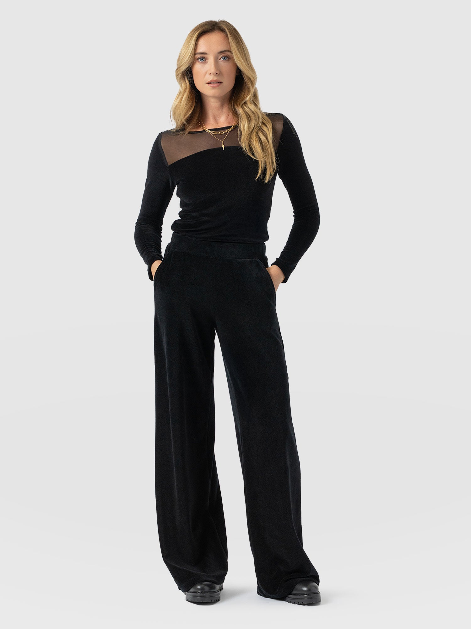 Keller Wide Leg Pant - Black Velvet - Women's Pants | Saint + Sofia® USA