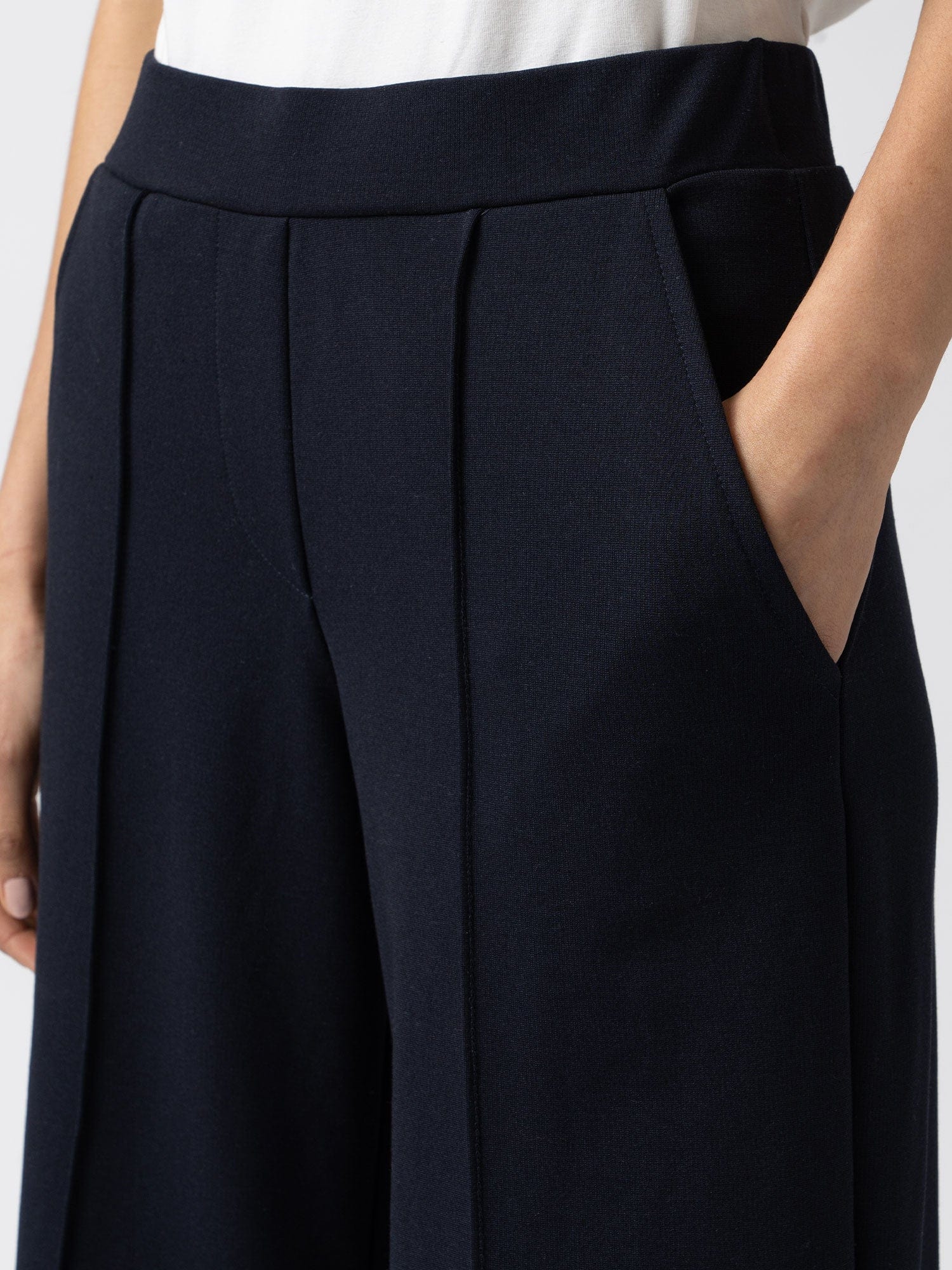 Keller Wide Leg Pant Navy Women's Pants Saint + Sofia® USA Saint — free download