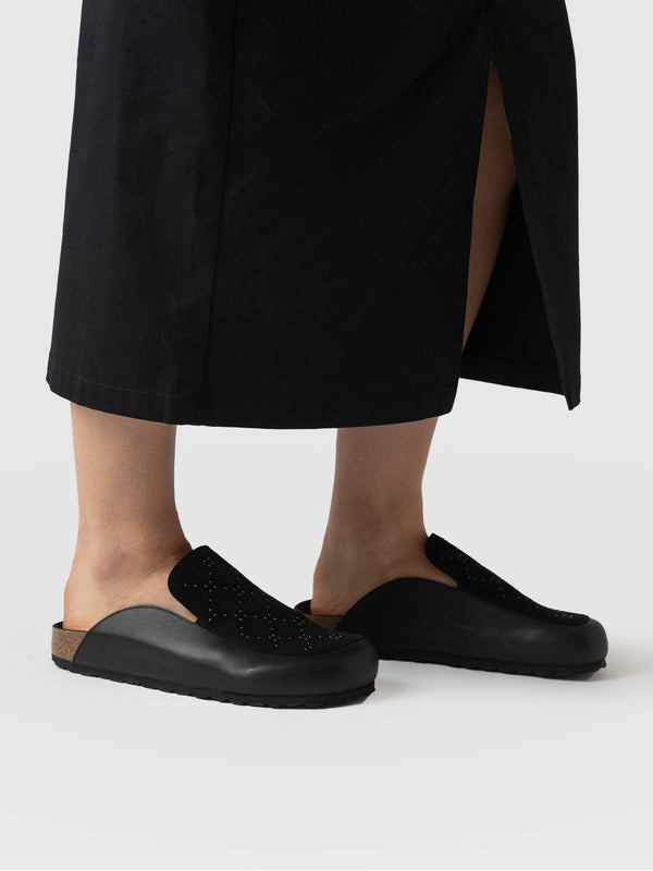 Lottie Studded Clogs Black - Women's Shoes | Saint + Sofia® USA