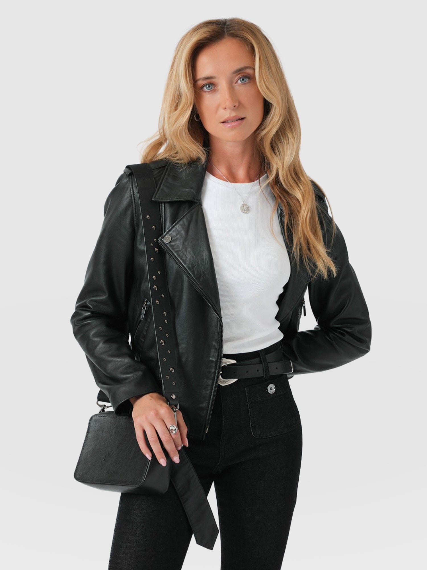 Saint + Sofia | Women's Luther Leather Jacket | Jacket | Black