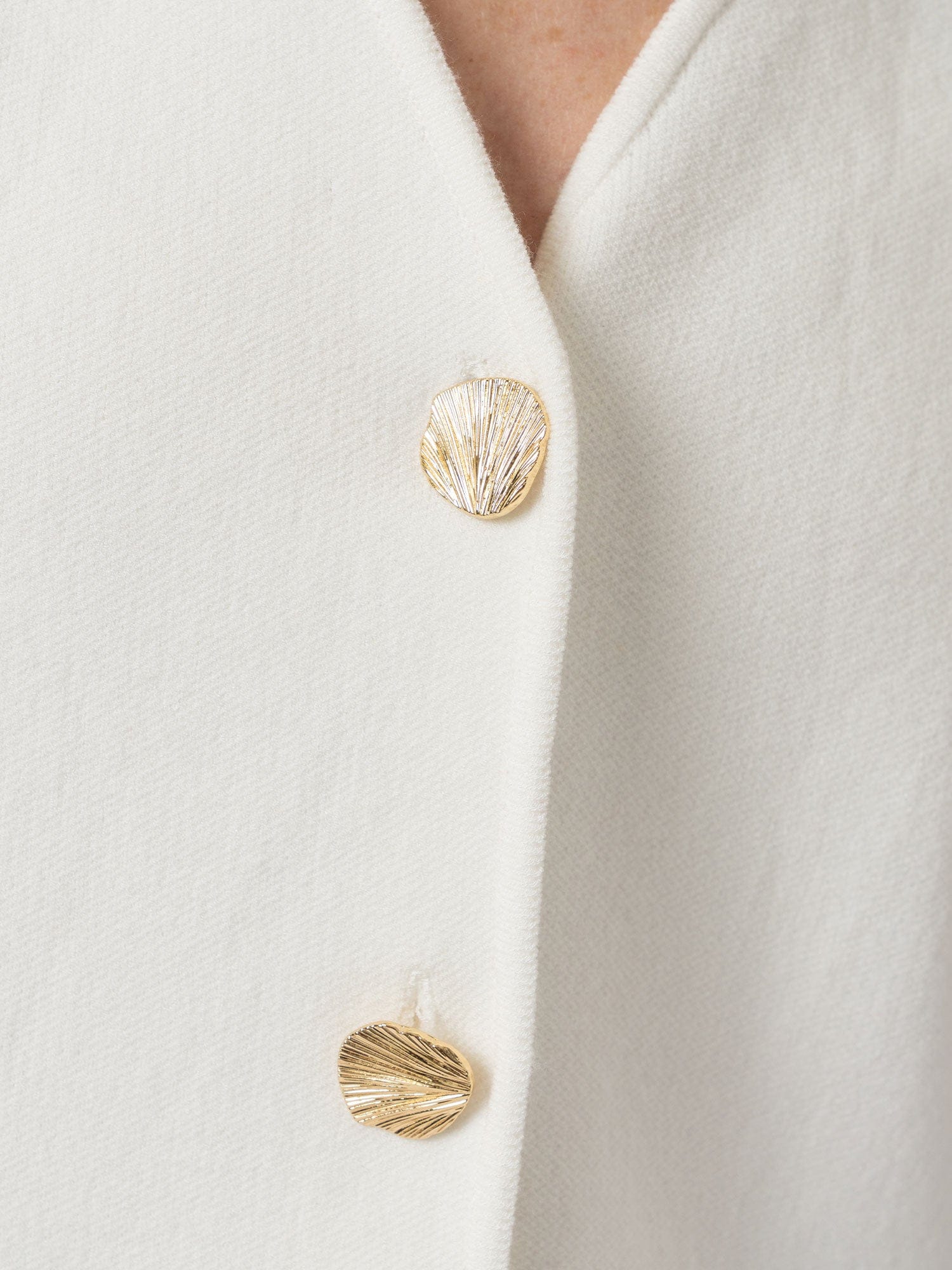 Maeva Knit Waistcoat - Cream - Women's Sweaters | Saint + Sofia® USA