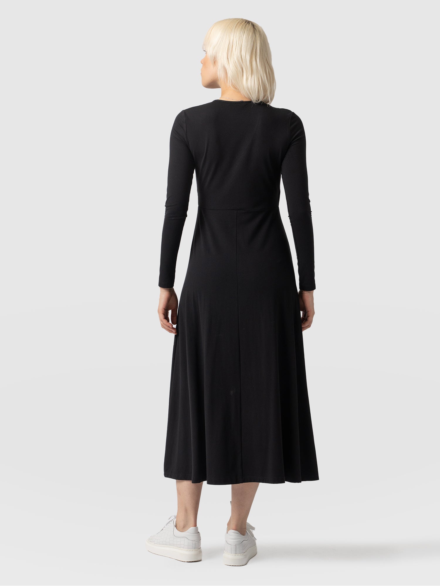 Maggie Wrap Dress Black - Women's Dresses | Saint + Sofia® USA