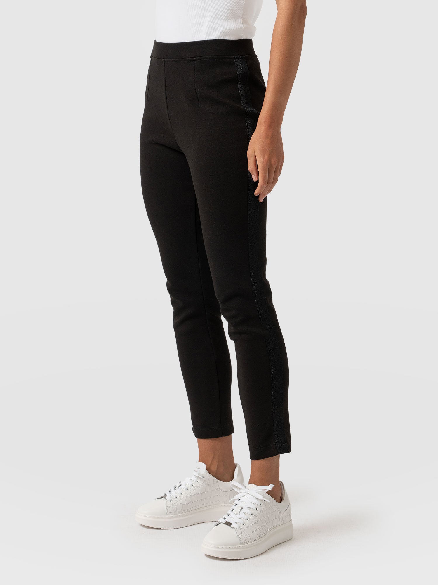 Marlow Tapered Pant Black - Women's Trousers | Saint + Sofia® USA