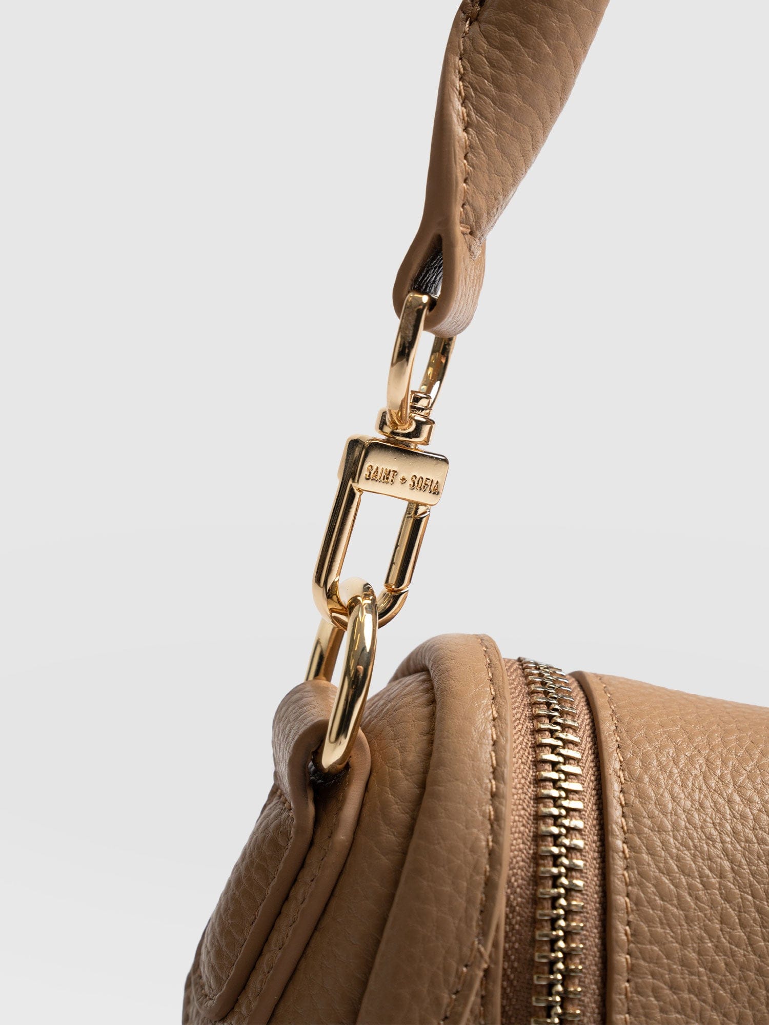 Marlowe Messenger Bag - Caramel - Women's Handbags | Saint + Sofia® USA