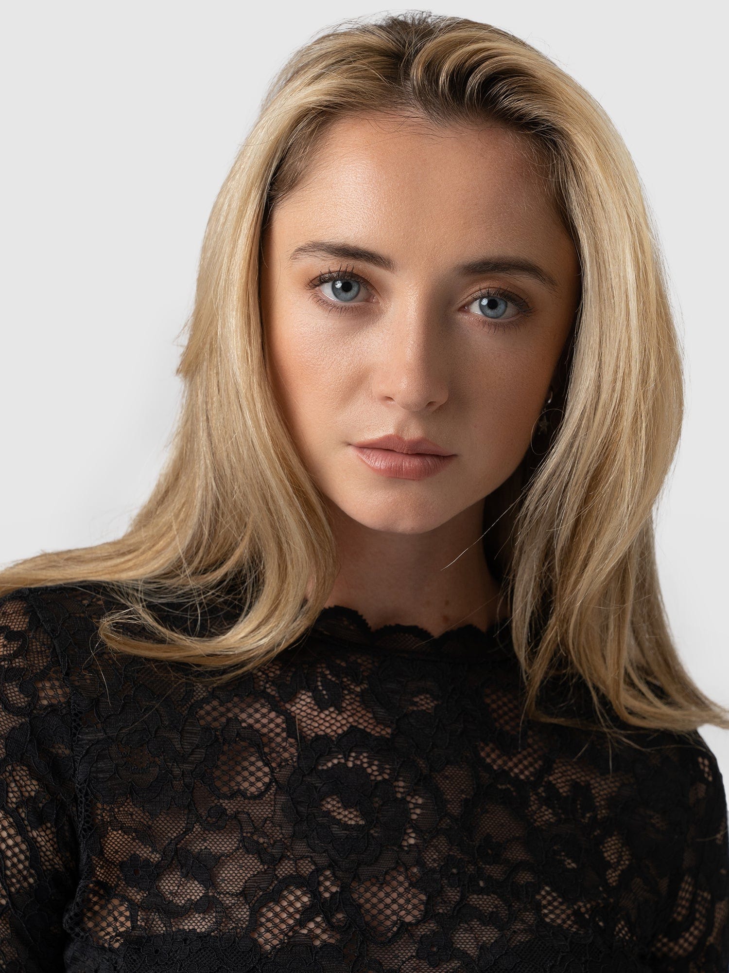 Miranda Lace Tee Black - Women's T-Shirts | Saint + Sofia® USA