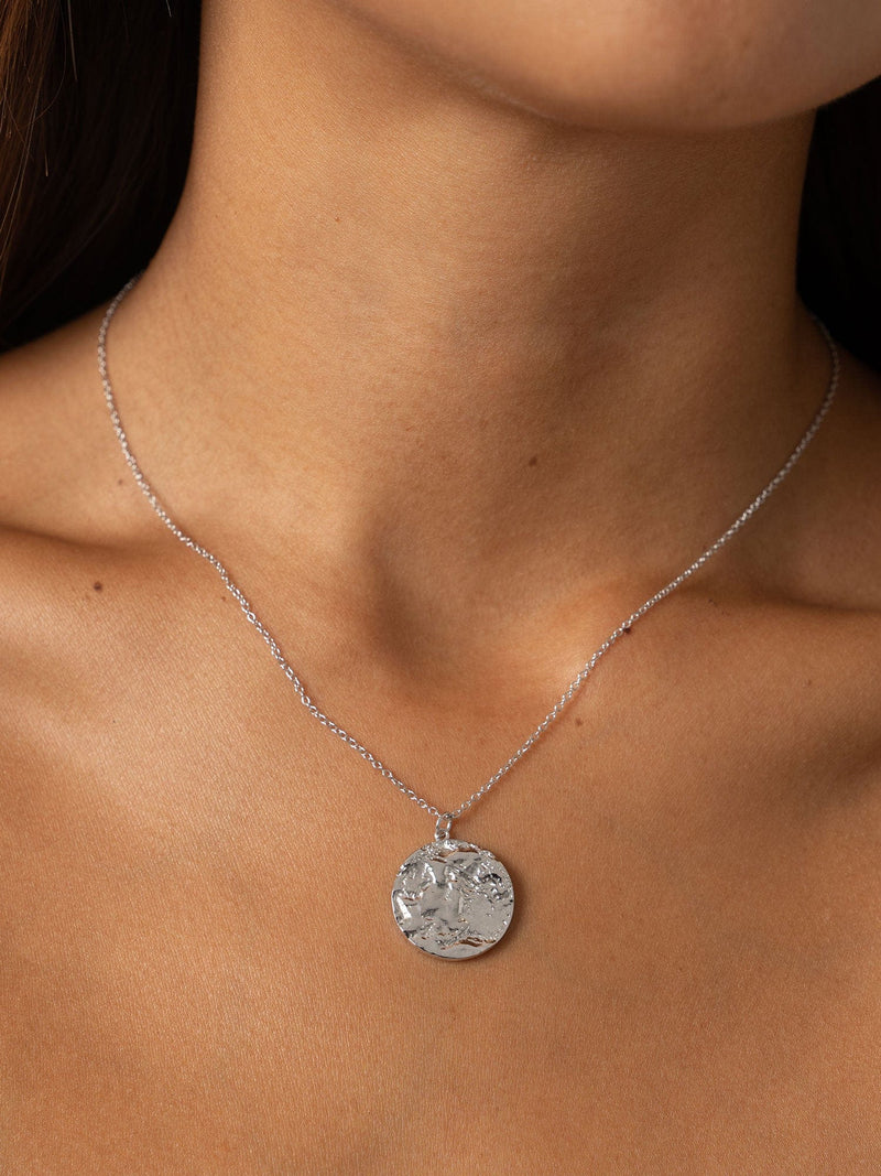 Molten Disc Charm Necklace Silver - Women's Jewellery | Saint + Sofia® UK