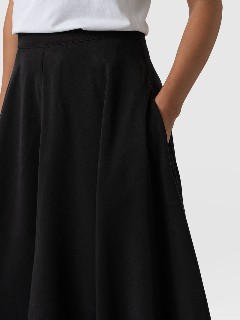Noho Skirt Black - Women's Skirts | Saint + Sofia® USA