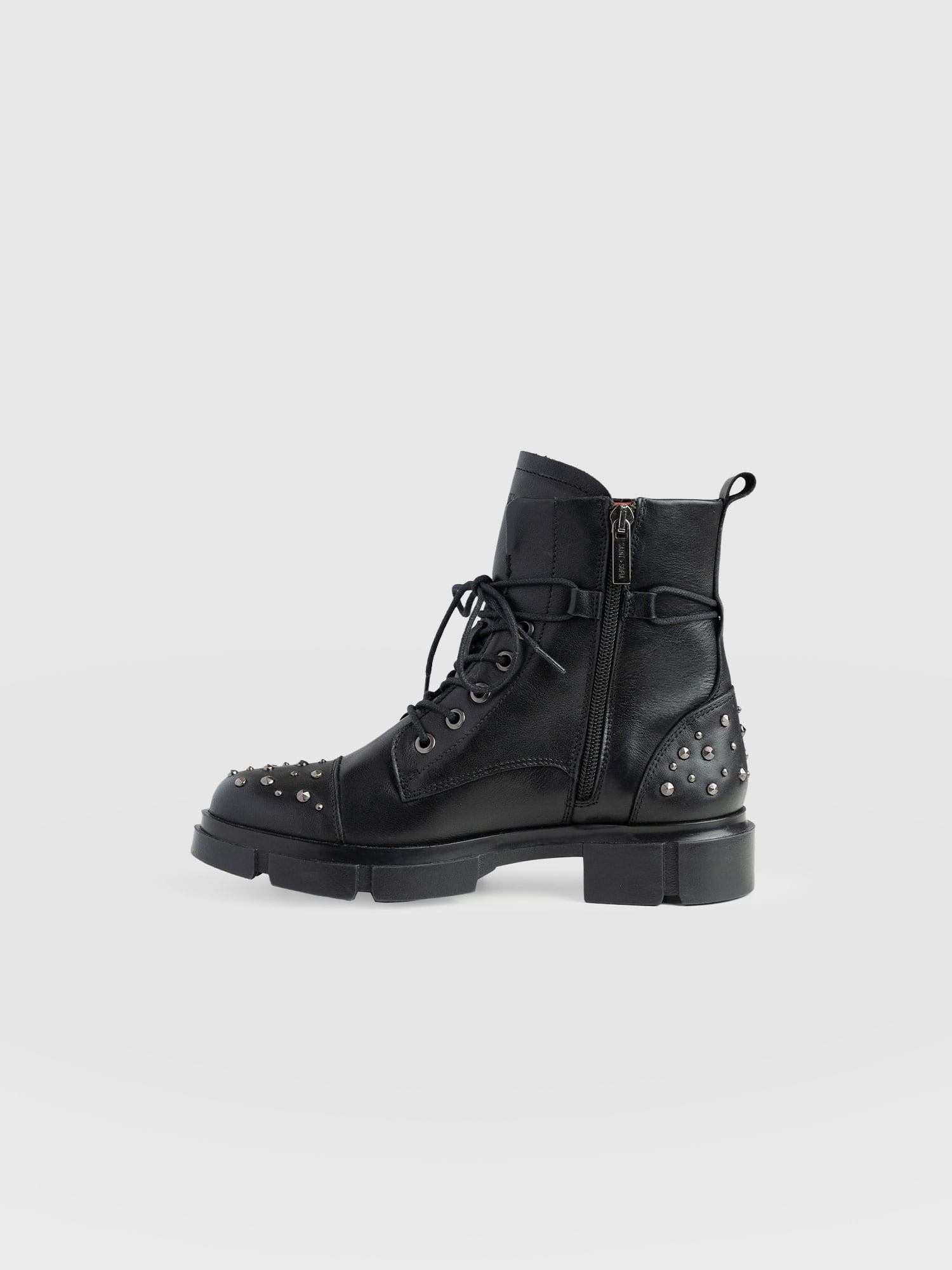 Noho Studded Boot Black - Women's Leather Boots | Saint + Sofia® US