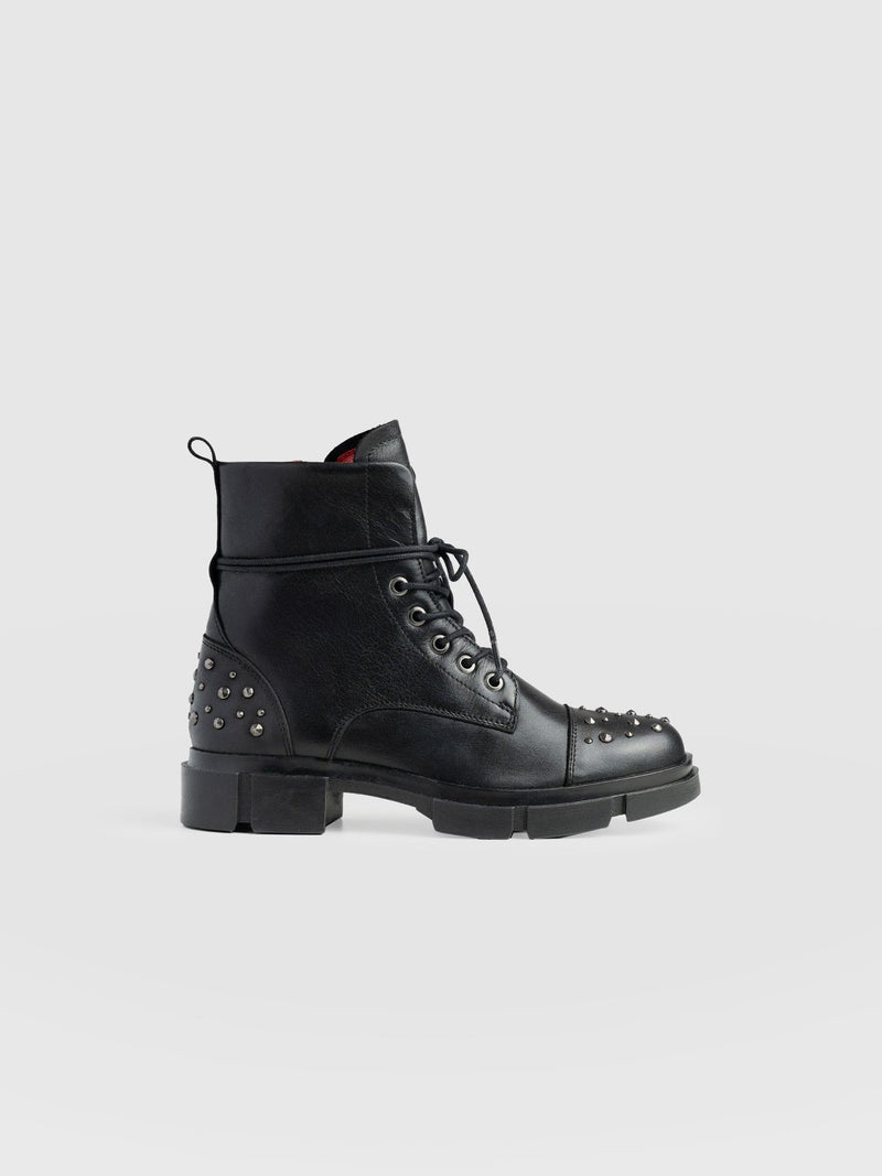 Noho Studded Boot Black - Women's Leather Boots | Saint + Sofia® US
