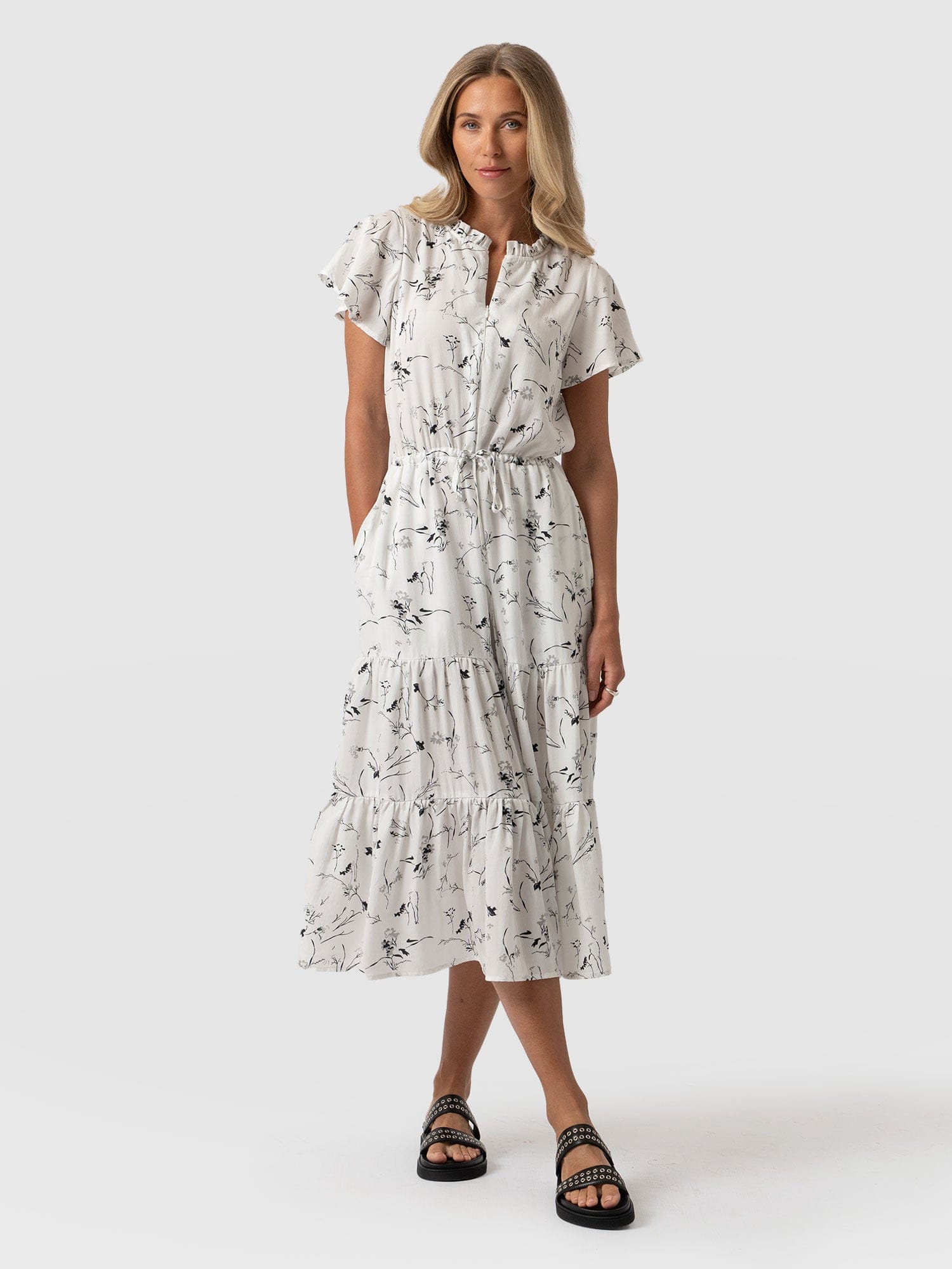 Olivia Flutter Sleeve Dress in White Floral - Women's Dresses | Saint + Sofia® USA