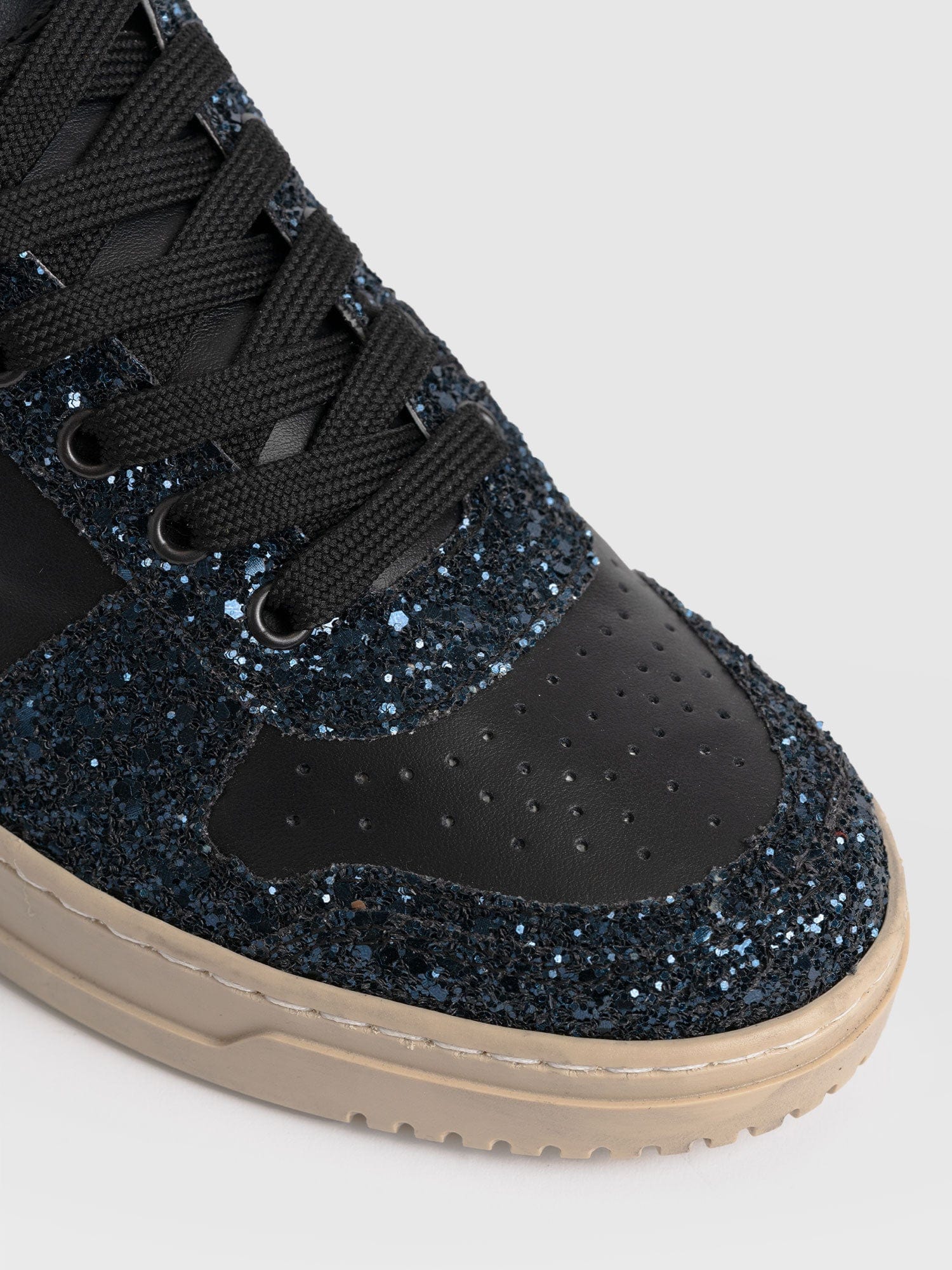 Onyx Sneaker - Black/Navy - Women's Shoes | Saint + Sofia? USA