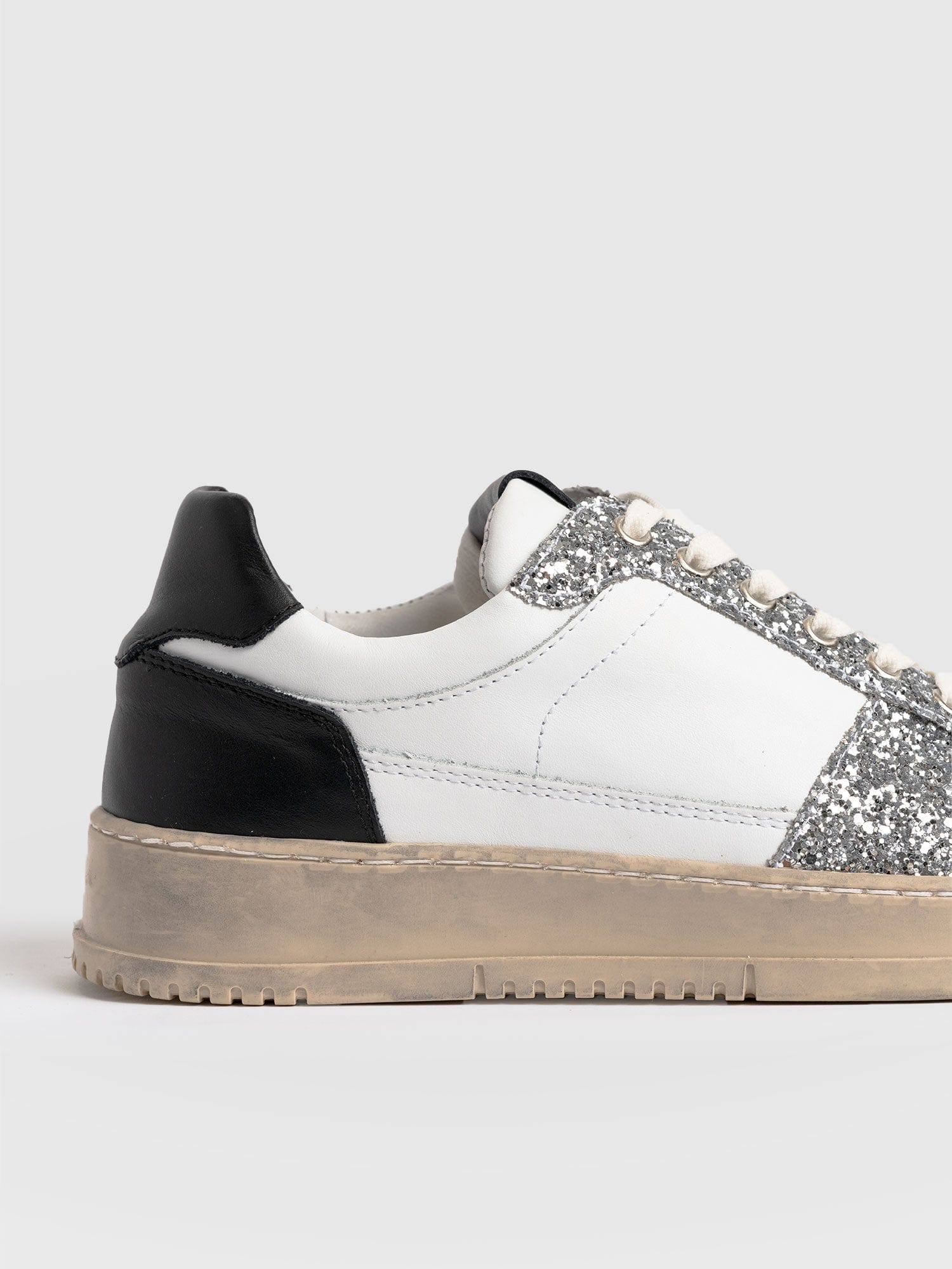 Onyx Sneaker - White/Black - Women's Shoes | Saint + Sofia? USA