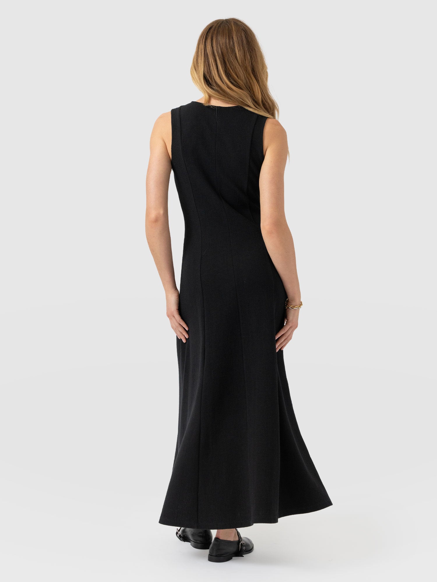 Orla Sleeveless Midi Dress - Black Textured - Women's Dresses | Saint + Sofia® USA