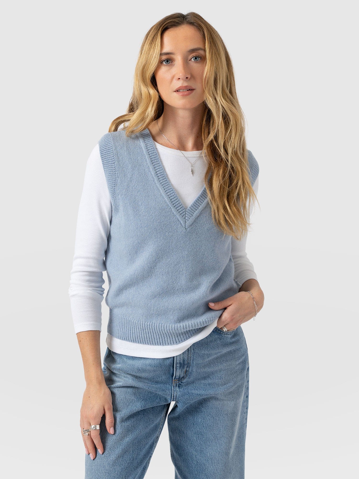 Oxford Cashmere V Neck Sleeveless Knit - Blue - Women's Sweaters | Saint + Sofia® USA