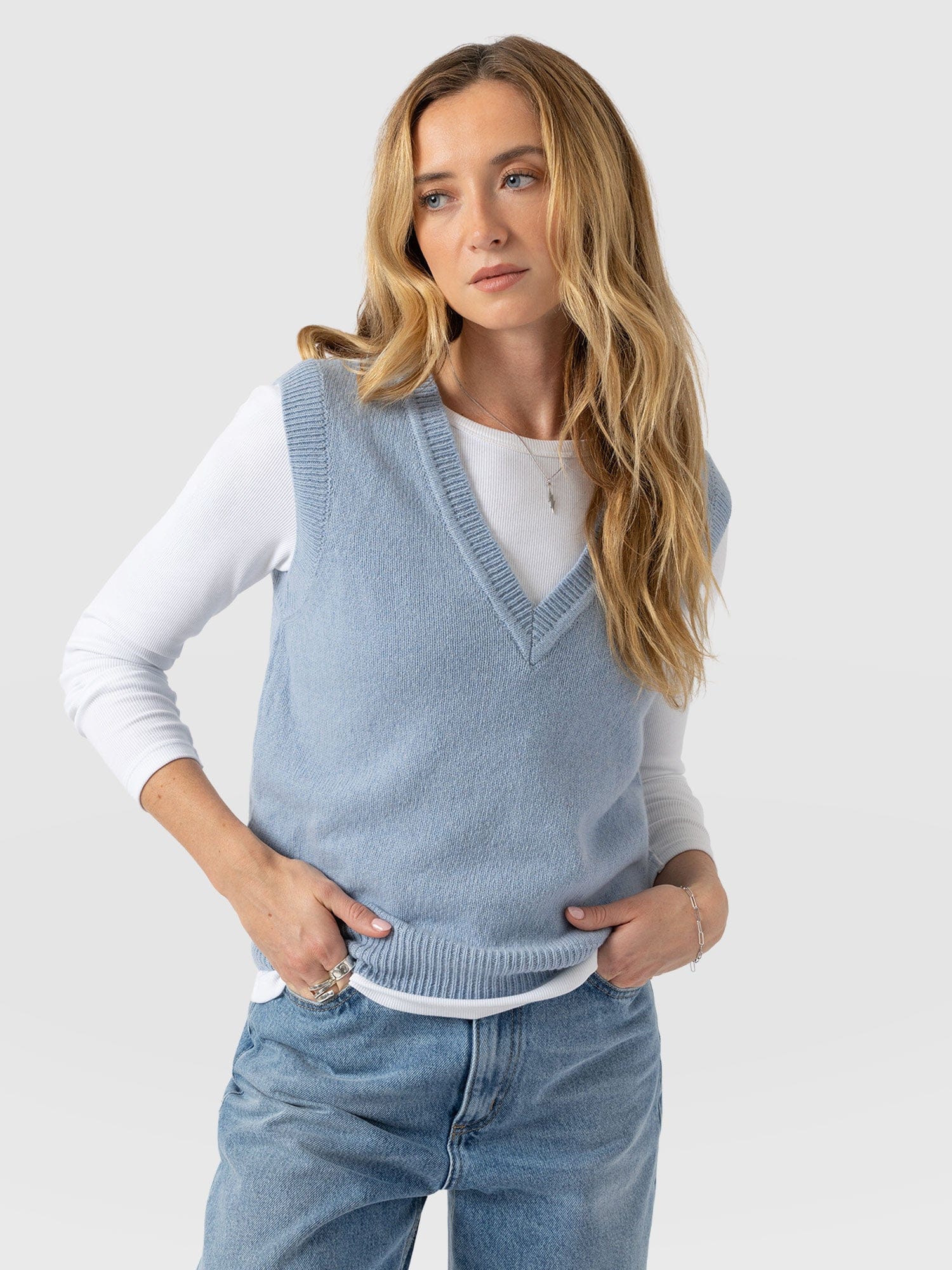 Oxford Cashmere V Neck Sleeveless Knit - Blue - Women's Sweaters | Saint + Sofia® USA