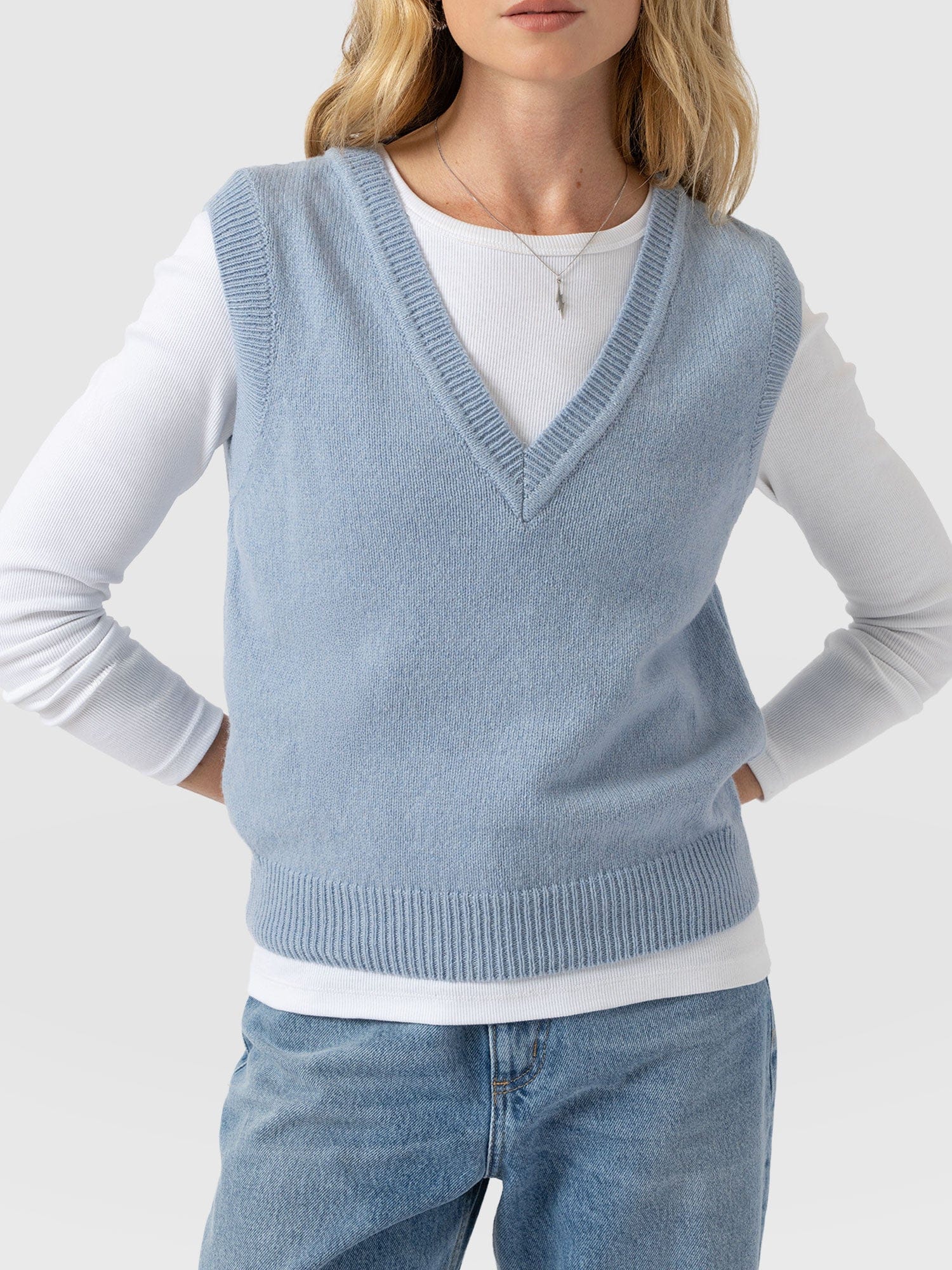 Oxford Cashmere V Neck Sleeveless Knit - Blue - Women's Sweaters | Saint + Sofia® USA
