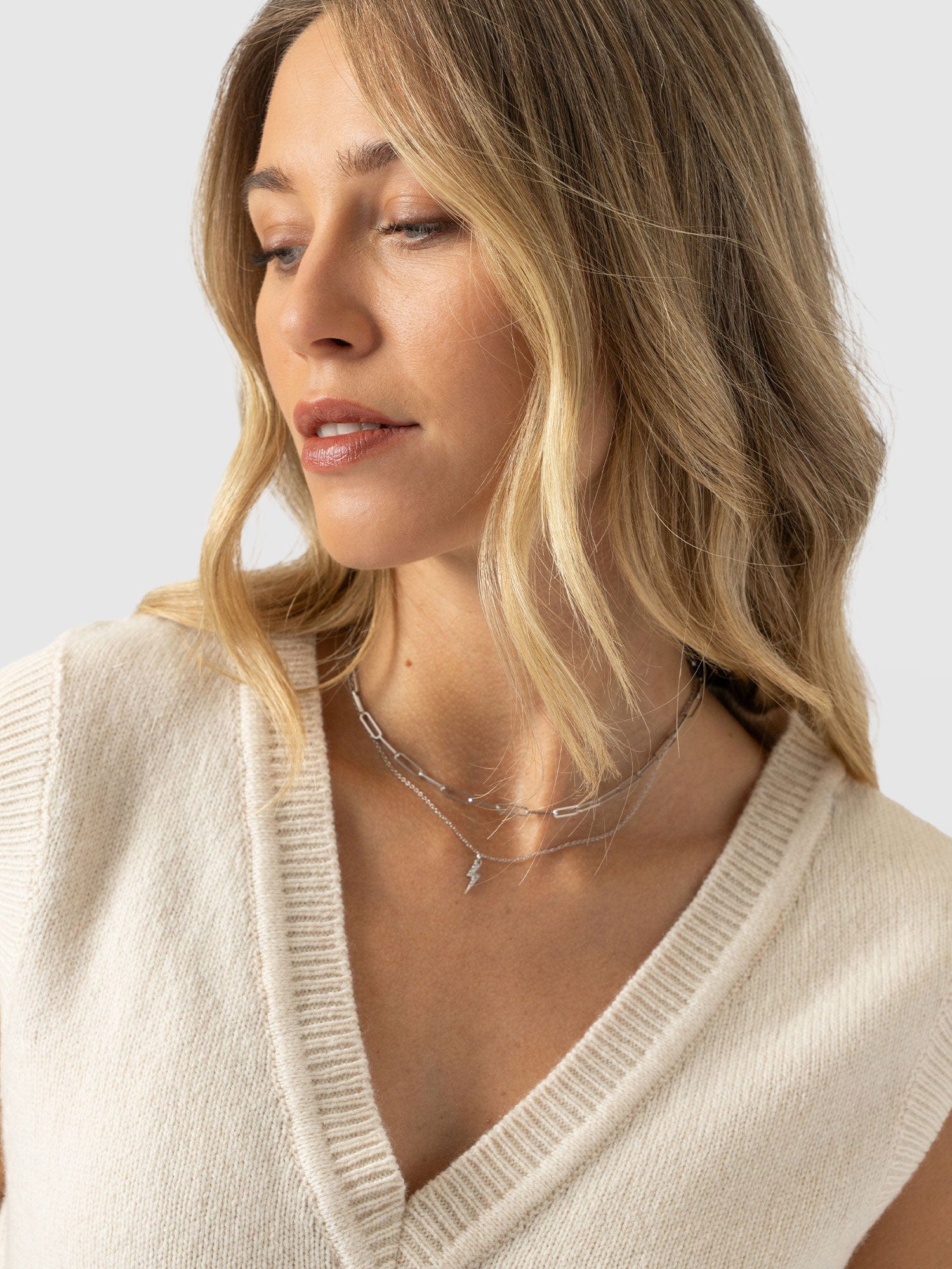 Oxford Cashmere V Neck Sleeveless Knit - Cream - Women's Sweaters | Saint + Sofia® USA