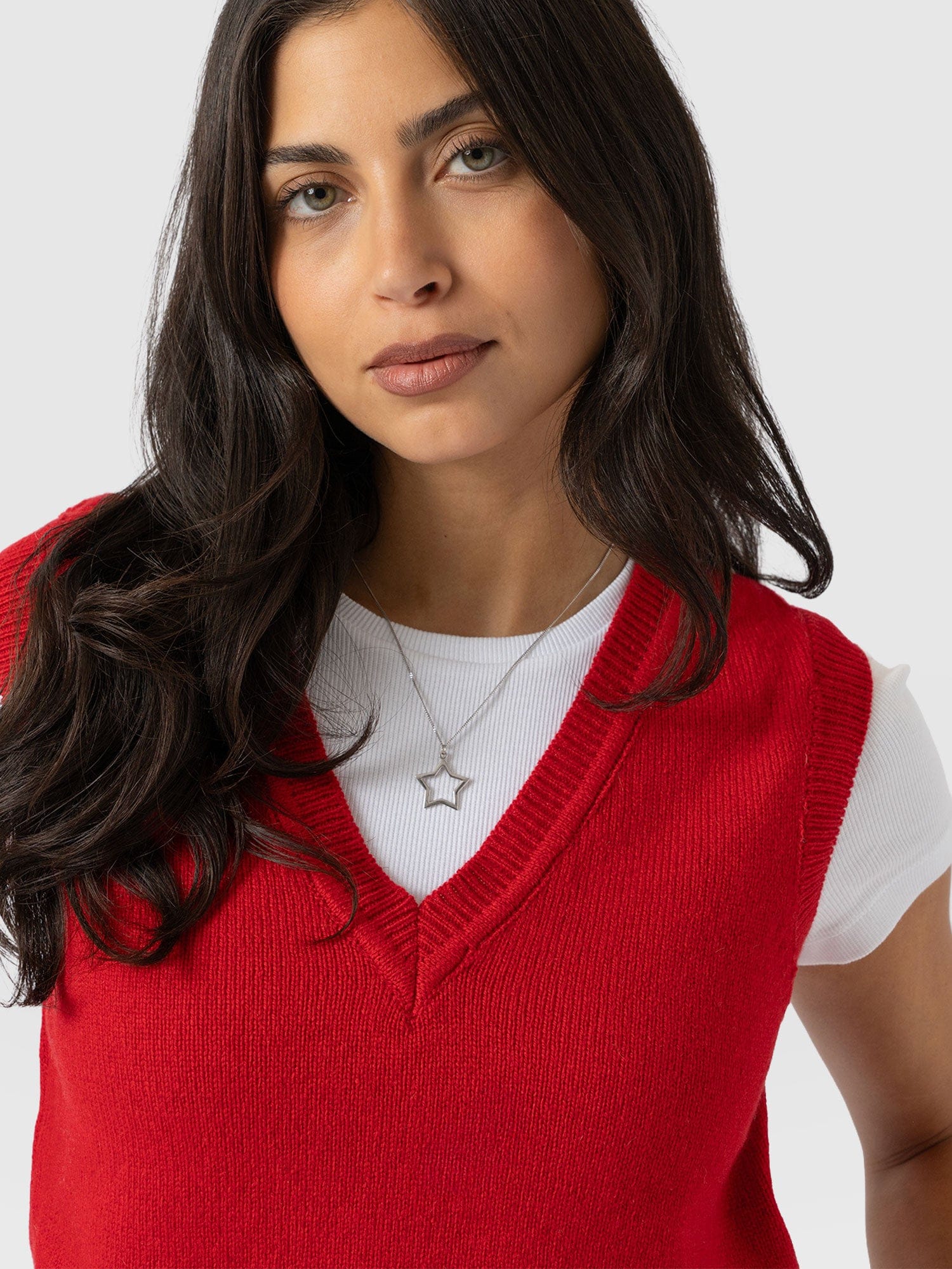 Oxford Cashmere V Neck Sleeveless Knit - Red - Women's Sweaters | Saint + Sofia® USA