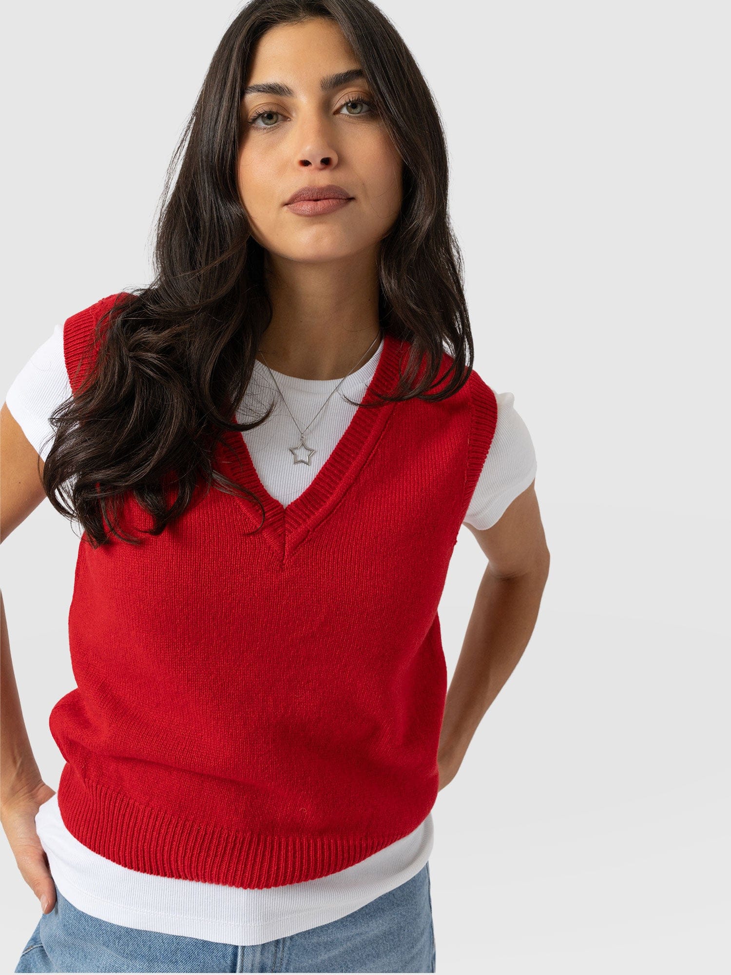 Oxford Cashmere V Neck Sleeveless Knit - Red - Women's Sweaters | Saint + Sofia® USA
