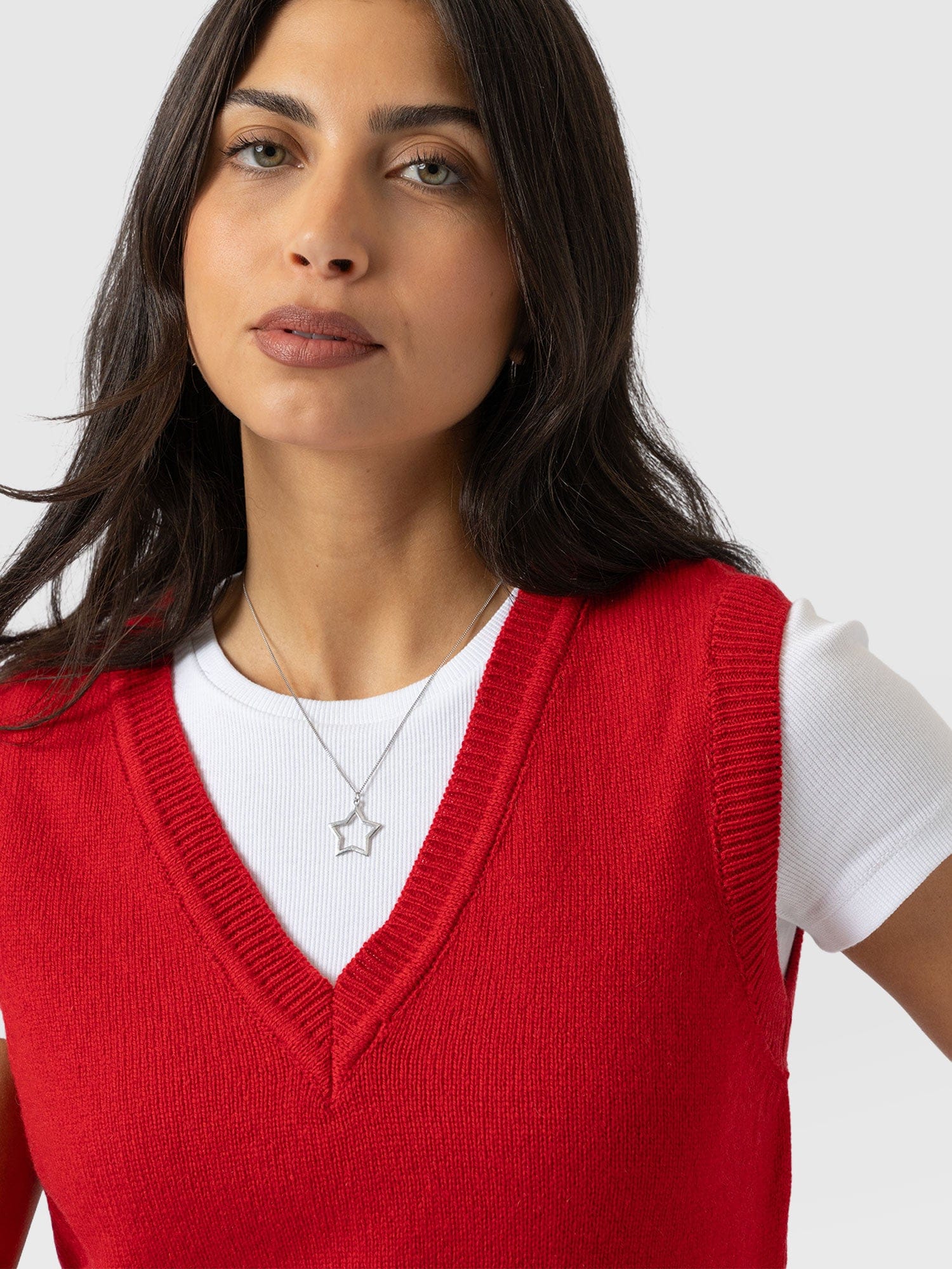 Oxford Cashmere V Neck Sleeveless Knit - Red - Women's Sweaters | Saint + Sofia® USA