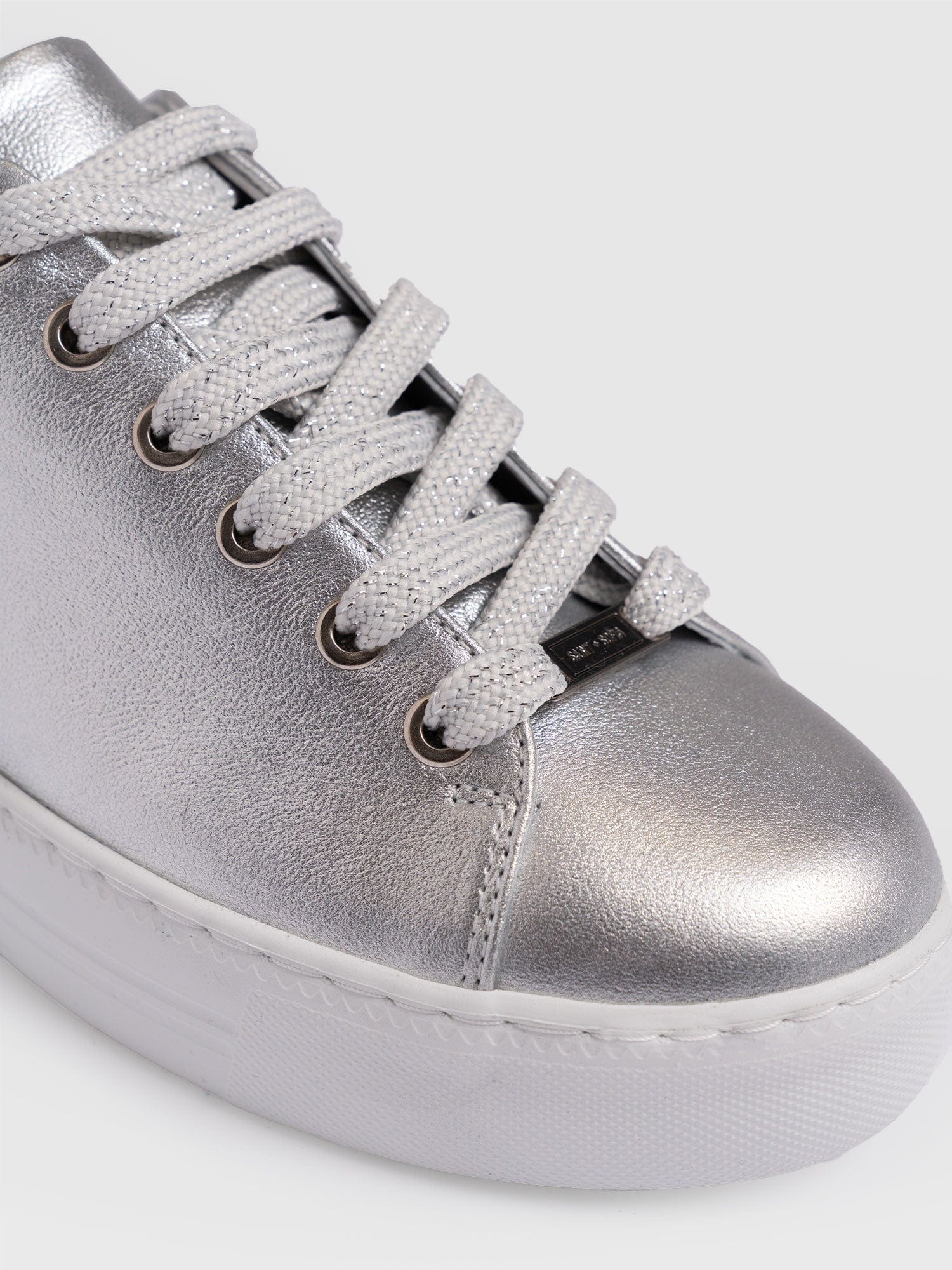Portland Trainer Silver - Women's Trainers | Saint + Sofia® UK
