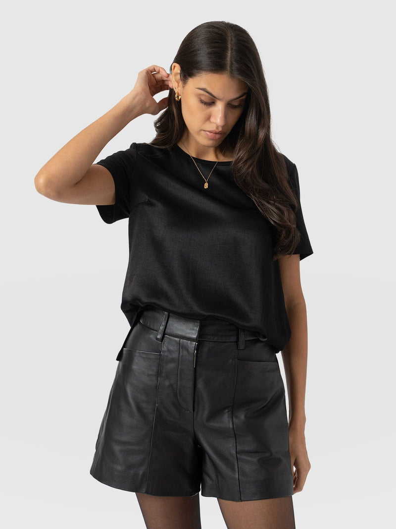 Rayner Contrast Tee Black - Women's T-Shirts | Saint + Sofia® UK