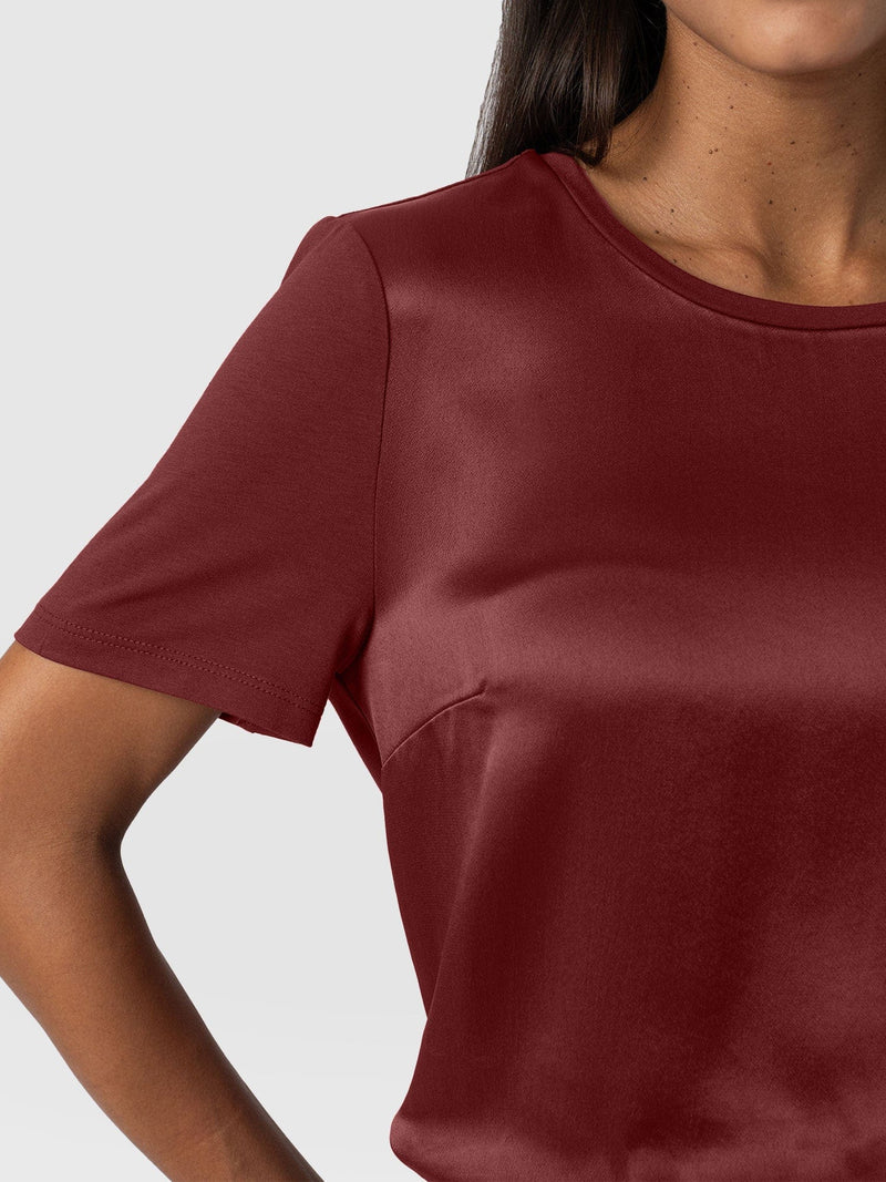 Rayner Contrast Tee Maroon - Women's T-Shirts | Saint + Sofia® US