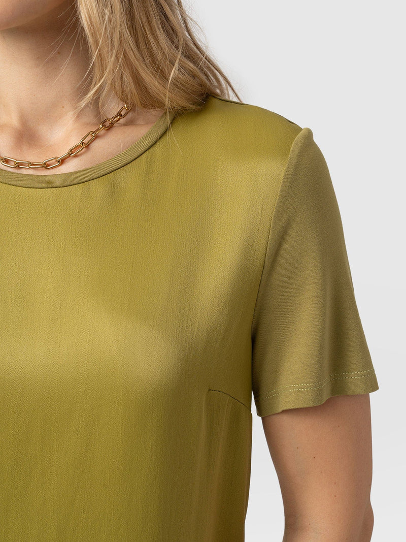 Rayner Contrast Tee Olive - Women's T-Shirts | Saint + Sofia® US