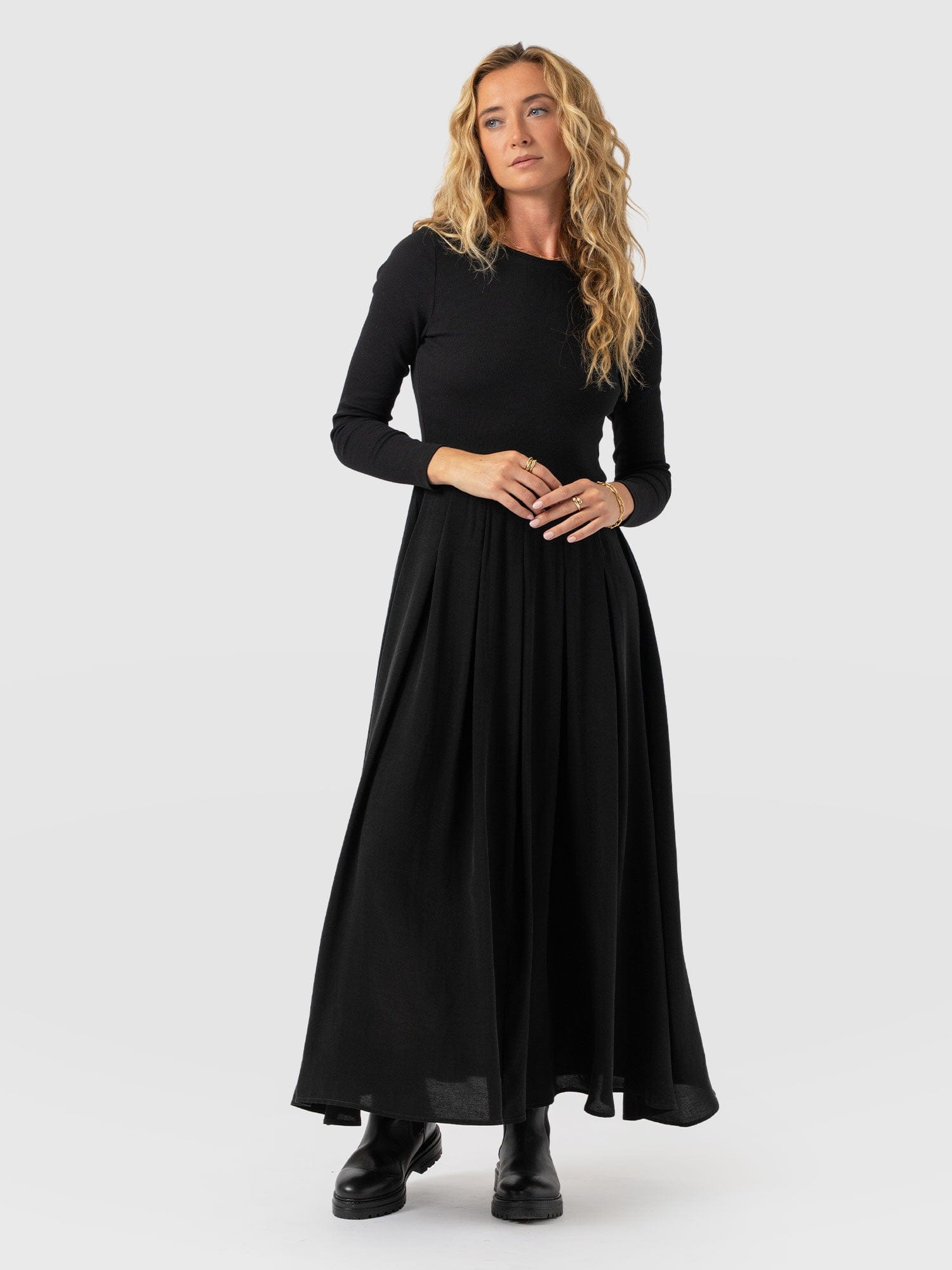 Renee Rib Contrast Long Sleeve Dress - Black - Women's Dresses | Saint + Sofia® USA