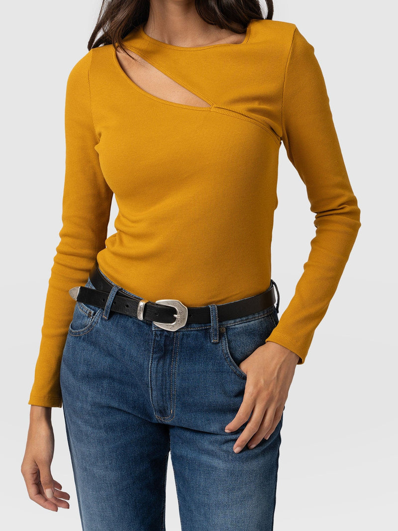 Reveal Tee Long Sleeve Ochre - Women's T-shirts | Saint + Sofia® US