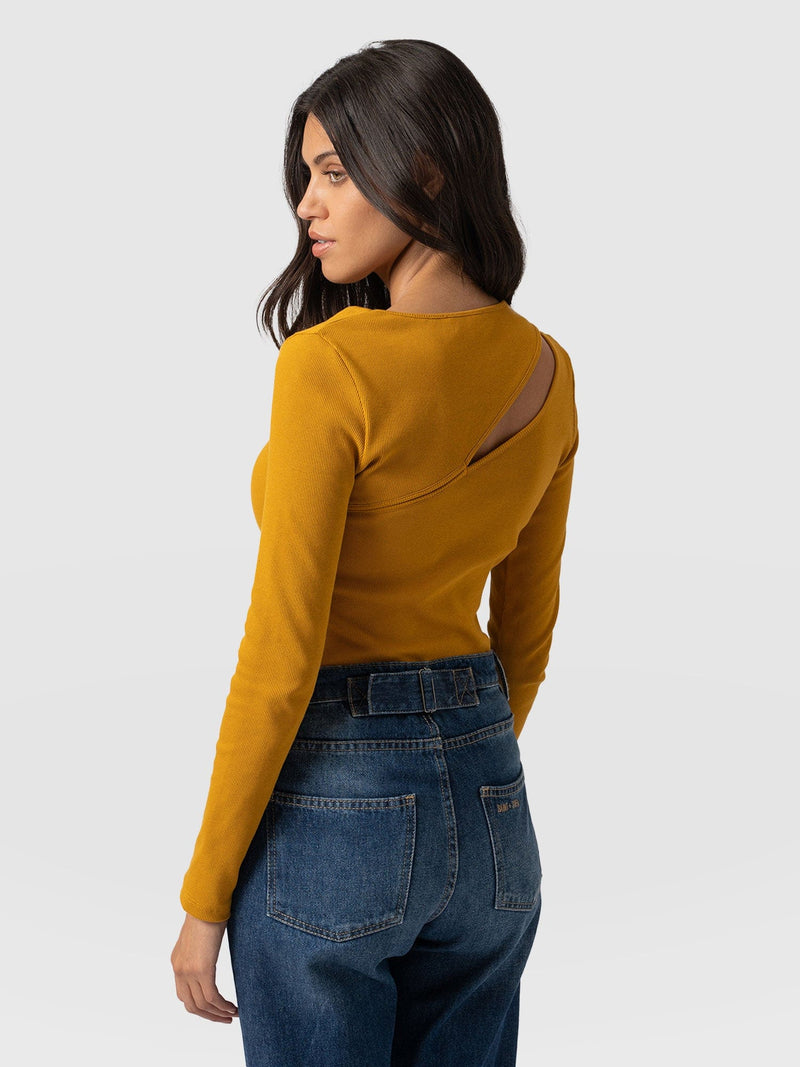 Reveal Tee Long Sleeve Ochre - Women's T-shirts | Saint + Sofia® US