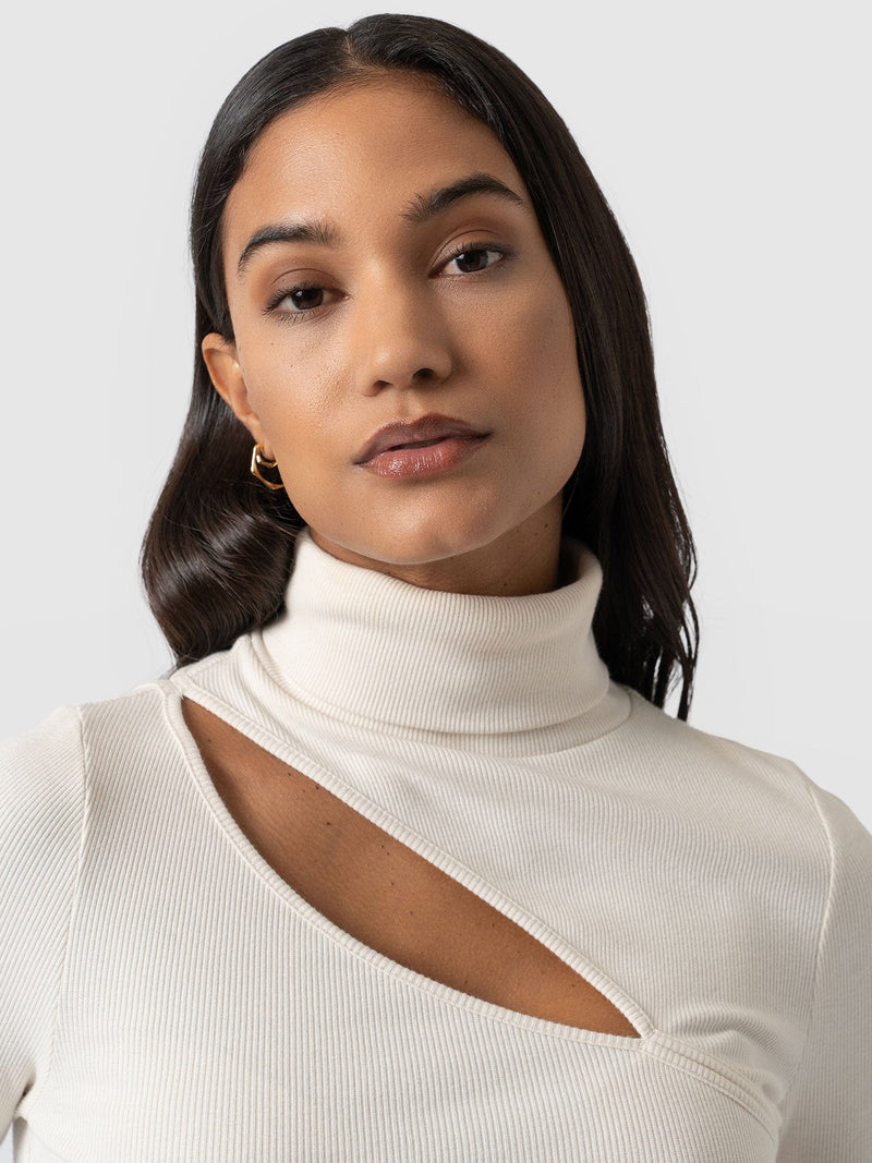 Reveal Turtle Neck Cream - Women's Sweaters | Saint + Sofia® USA