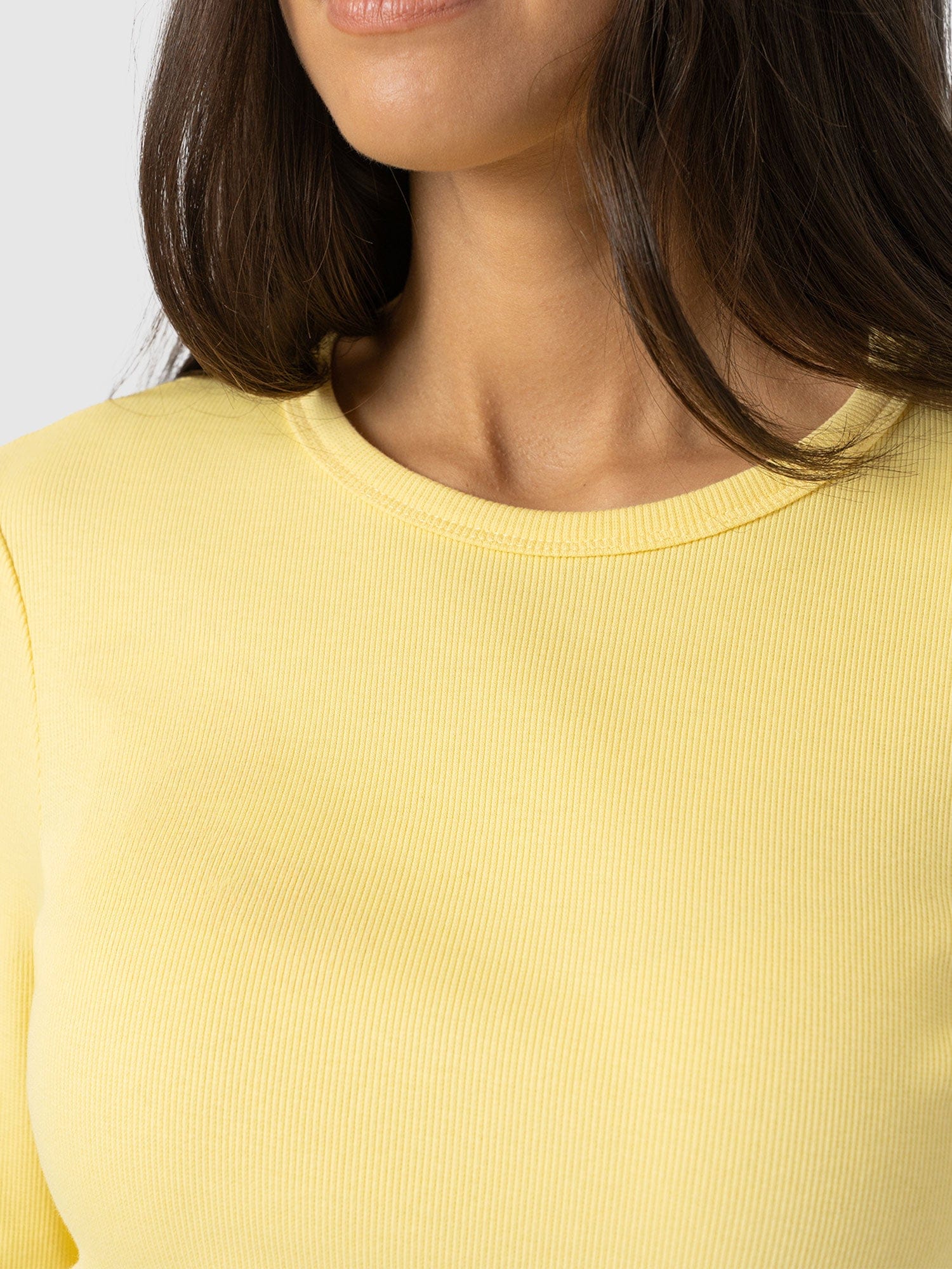 Ribbed Long Sleeve Tee - Pale Yellow - Women's T-shirts | Saint + Sofia® USA