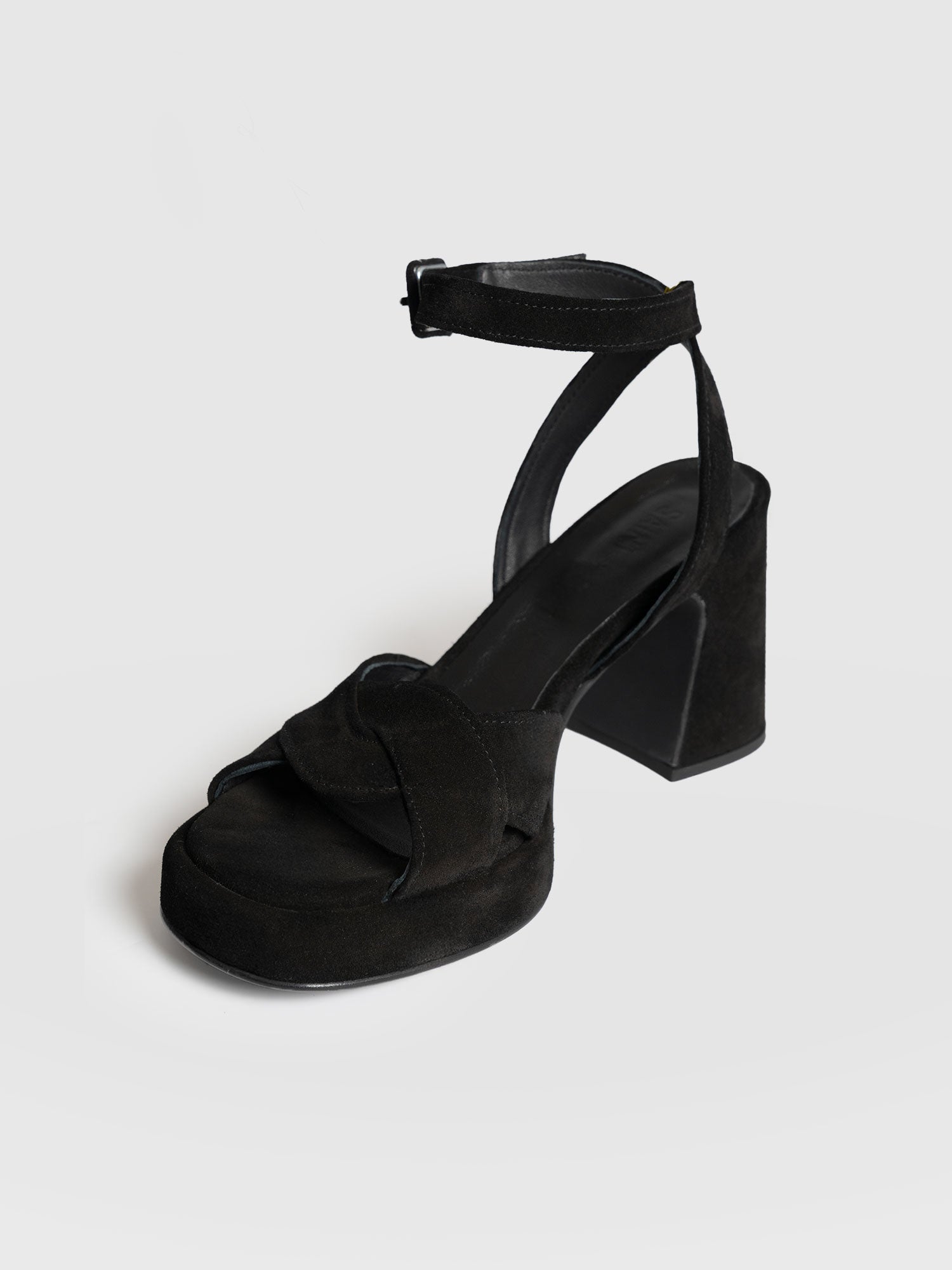 Roux Platform Heels - Black - Women's Shoes | Saint + Sofia® USA
