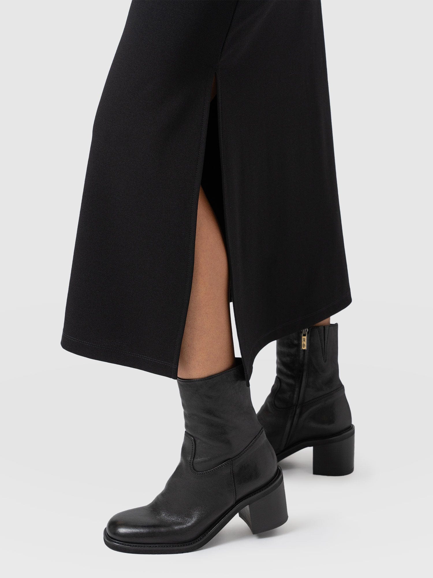 Rowan Dress - Black - Molten - Women's Dresses | Saint + Sofia® USA